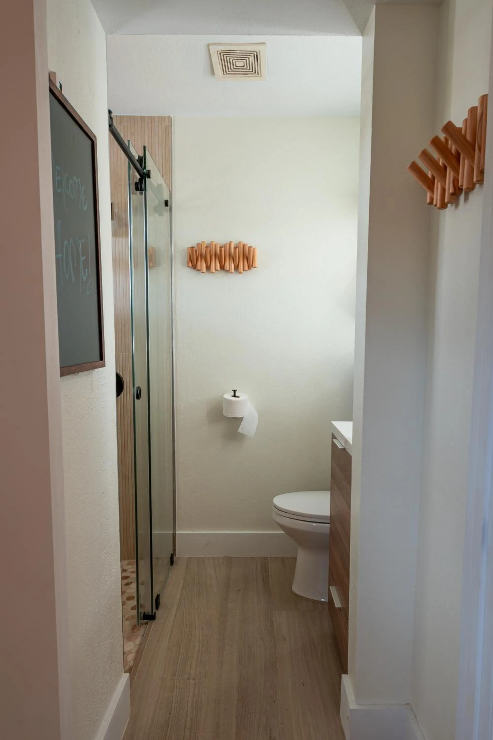 Shower in Seahorse Beach Bungalows