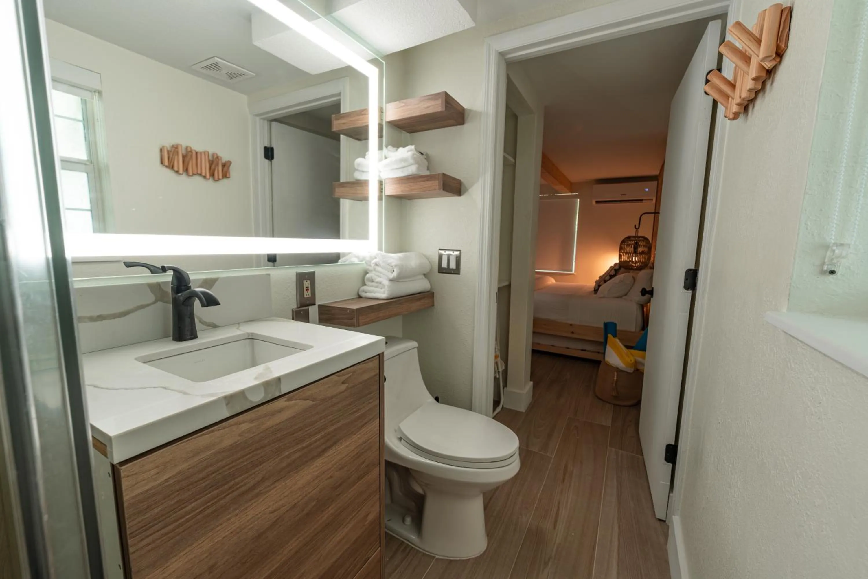 Bathroom in Seahorse Beach Bungalows