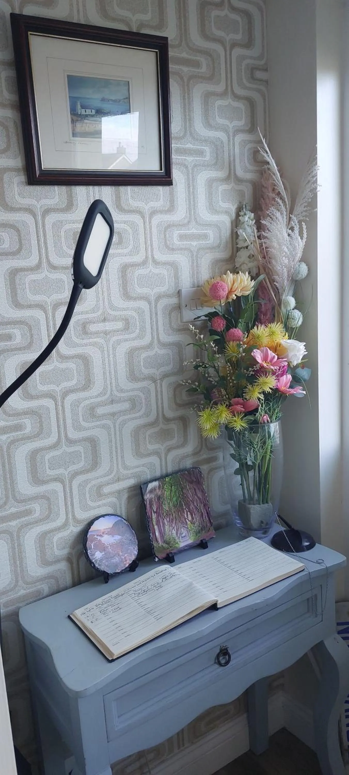 Property building in Braeside B&B