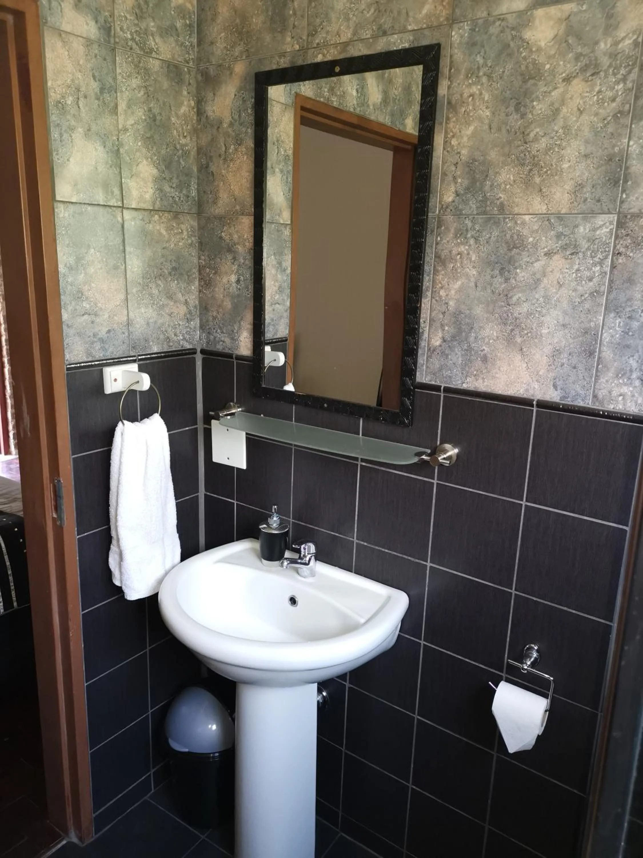 Bathroom in Bastille de Blignaut B&B