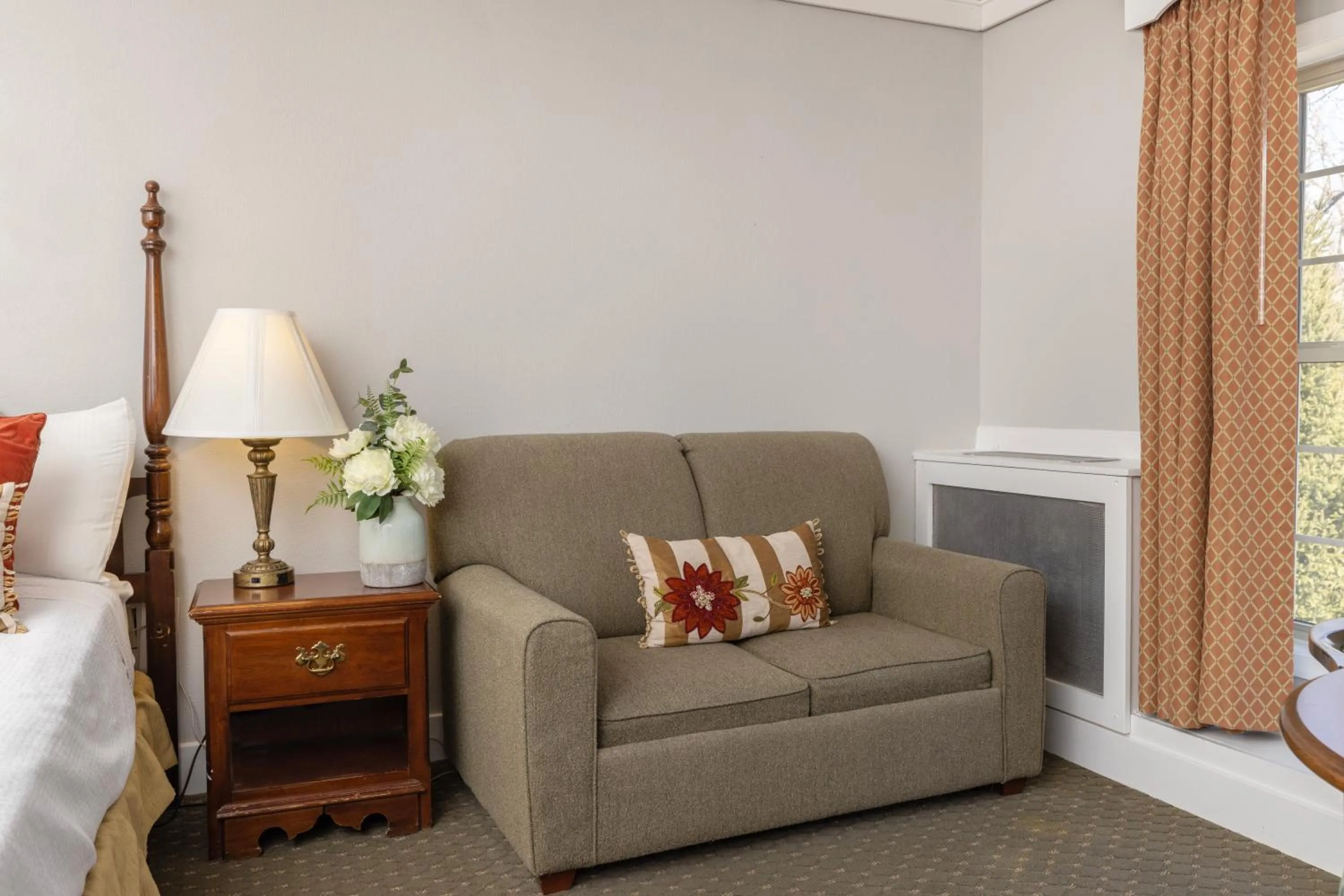 Seating area in Brandywine River Hotel