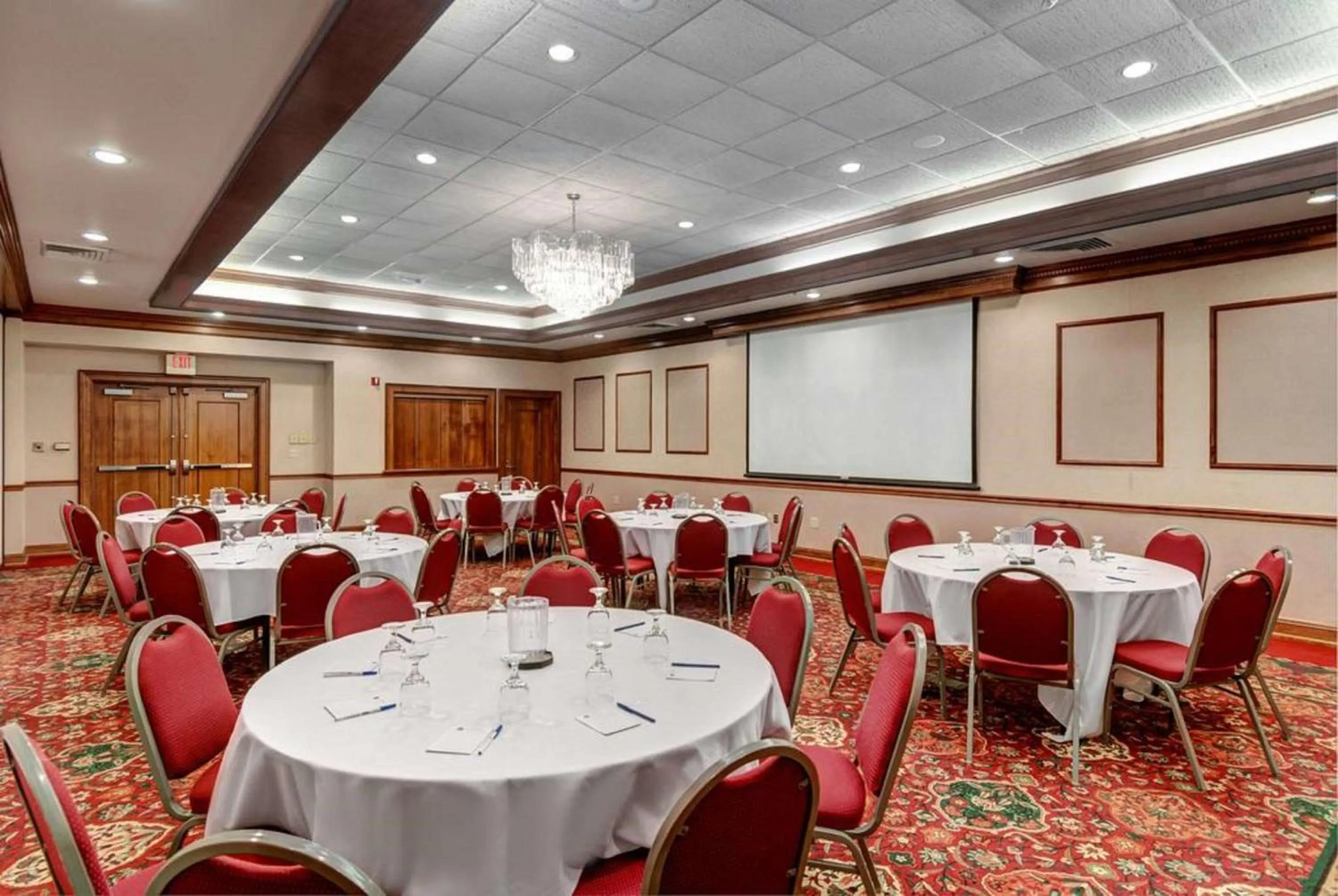 Banquet/Function facilities in Best Western Plus Portsmouth Hotel & Suites
