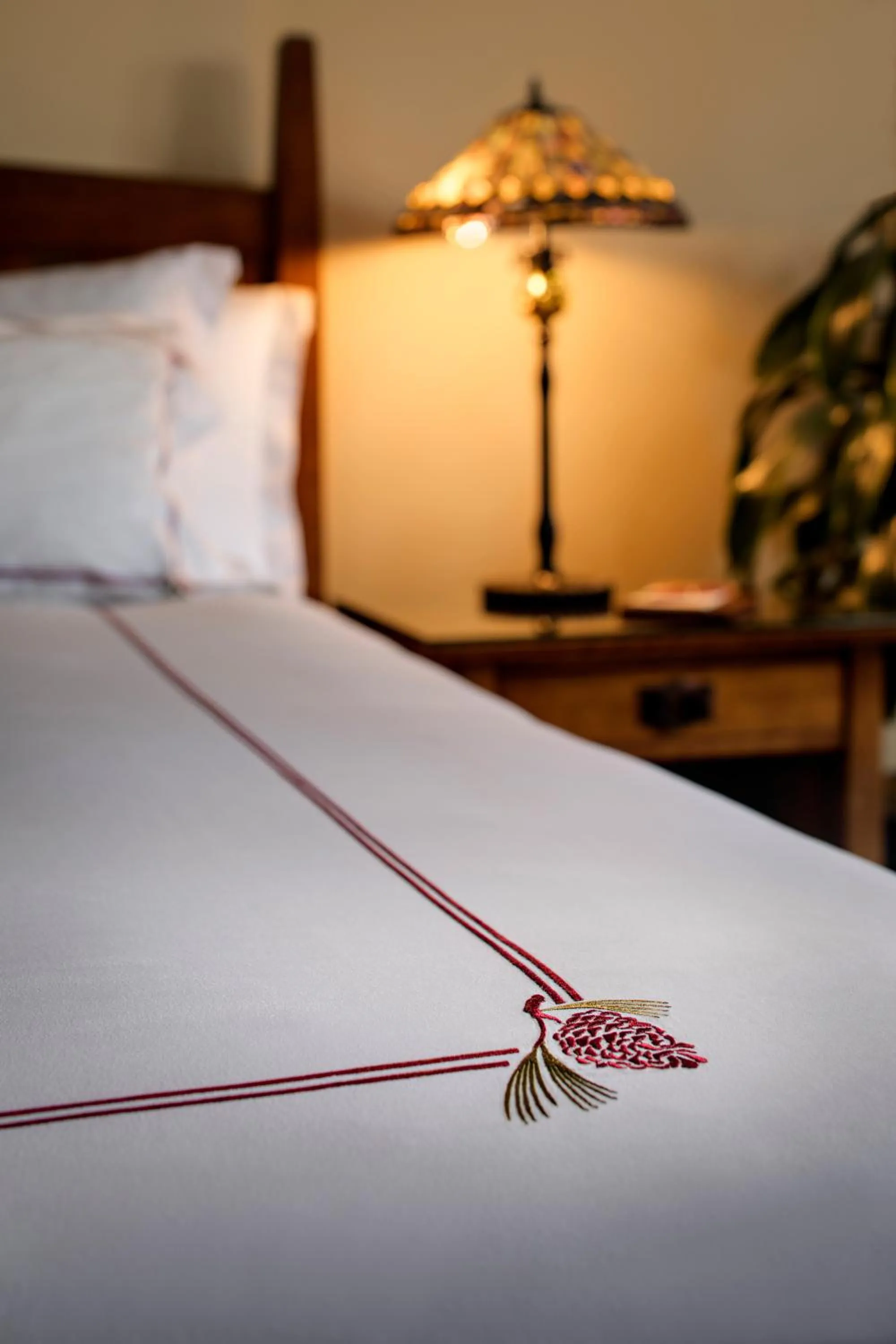 Bed in The Lodge at Torrey Pines