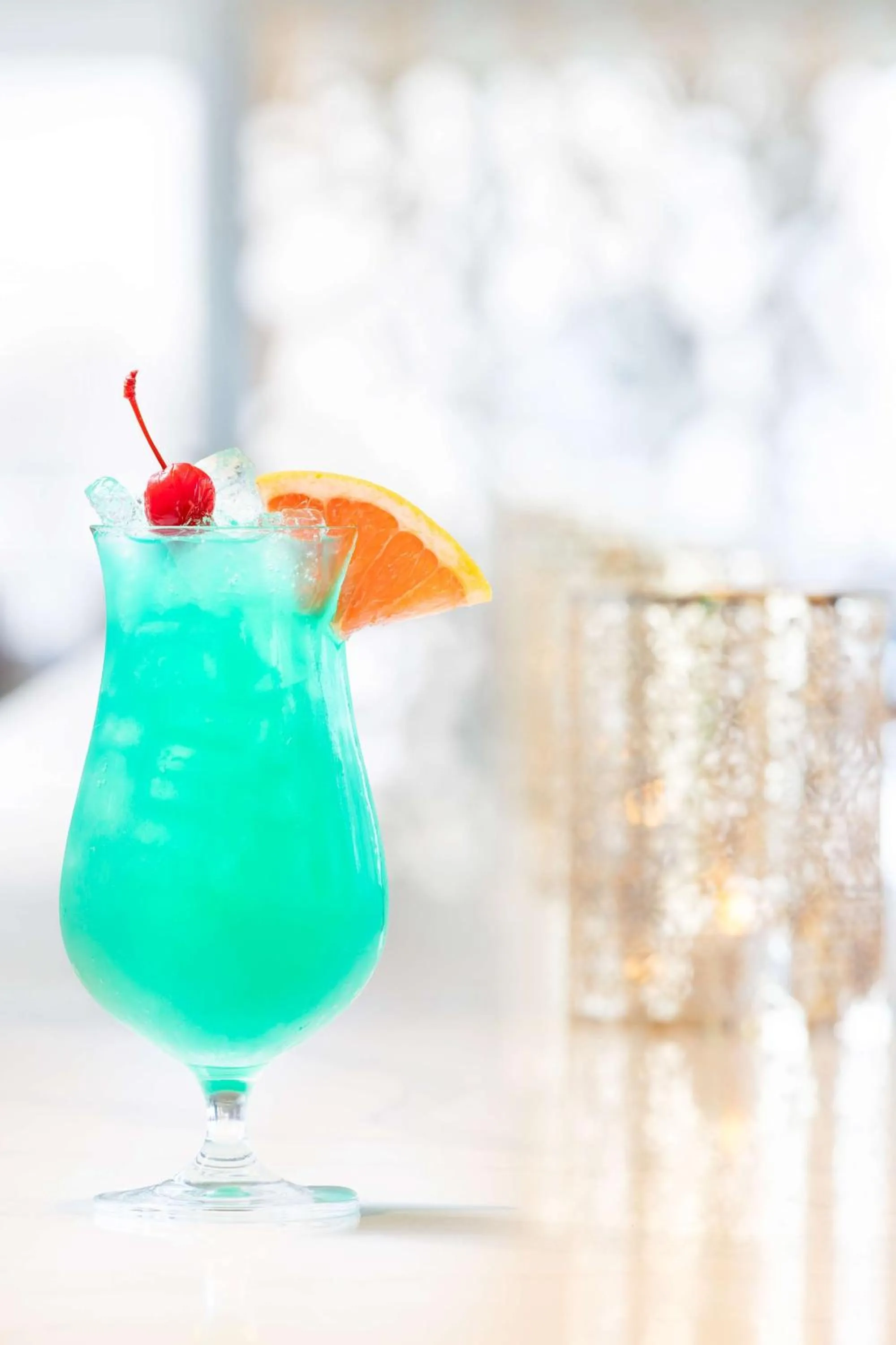 Dining area in Hilton Garden Inn Ocean City Oceanfront
