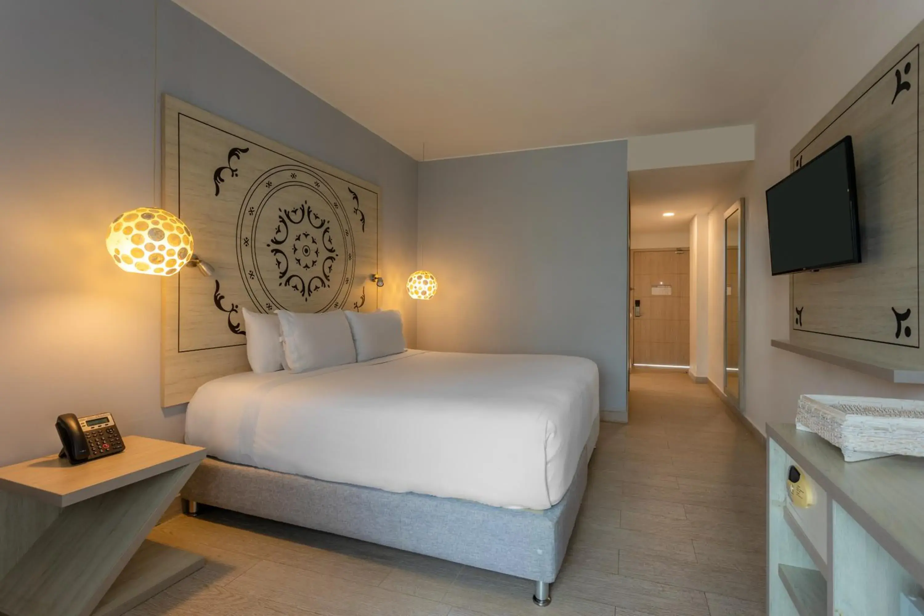 Deluxe Room King Bed - single occupancy in Grand Sirenis Cartagena Deluxe Room King Bed - single occupancy in Grand Sirenis Cartagena