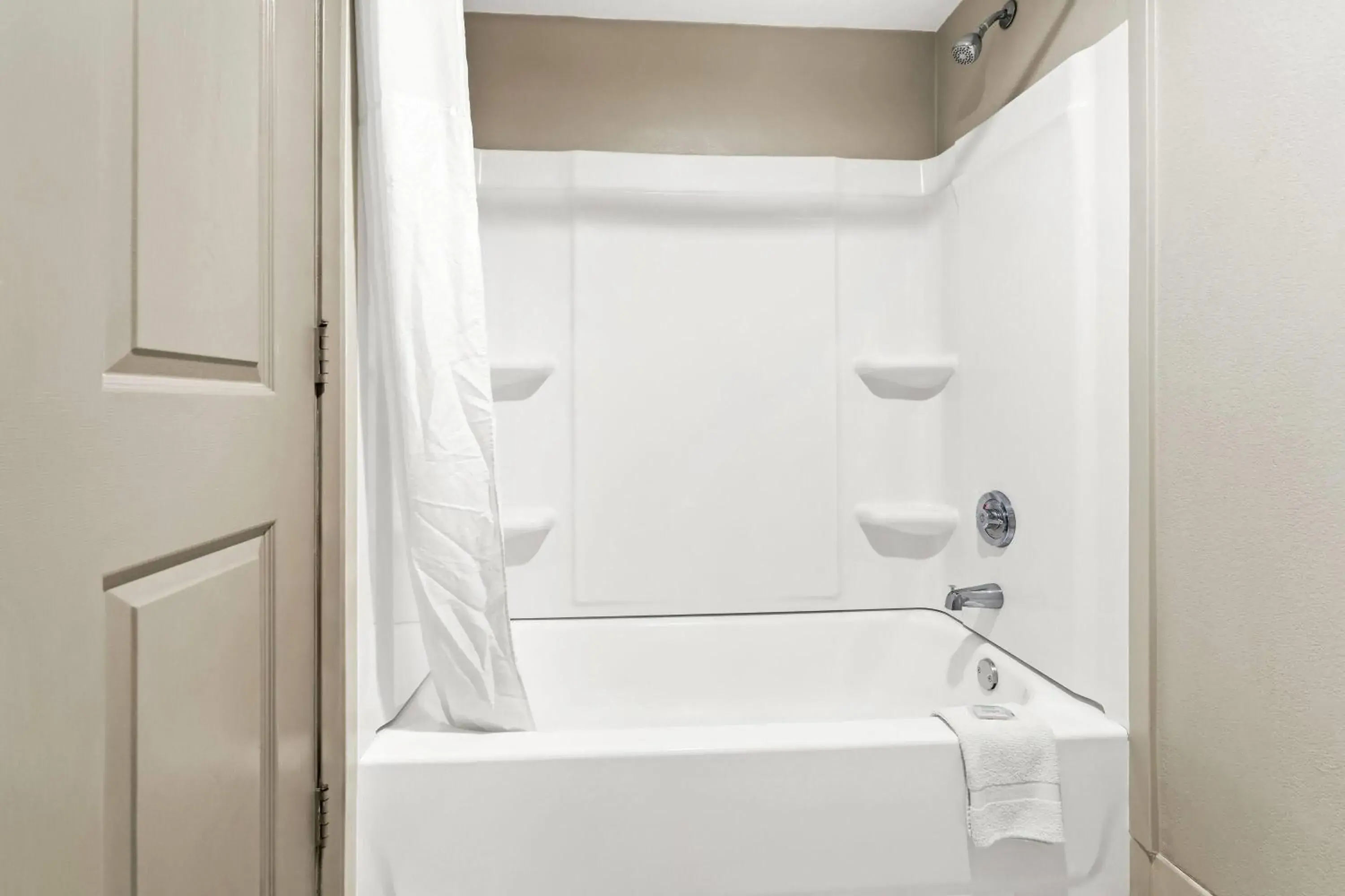 Standard Double Room in Days Inn by Wyndham Nacogdoches/SFA University/Downtown Standard Double Room in Days Inn by Wyndham Nacogdoches/SFA University/Downtown