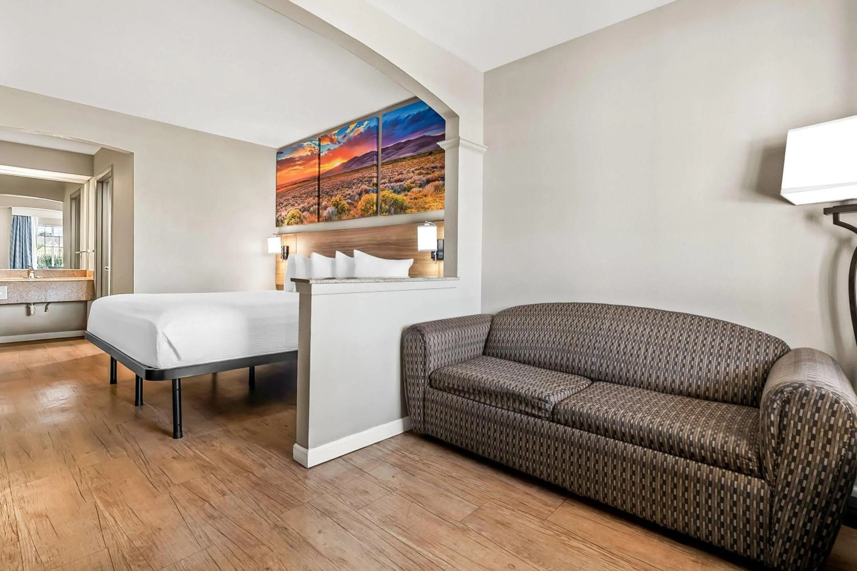 Photo of the whole room in Days Inn by Wyndham Nacogdoches/SFA University/Downtown