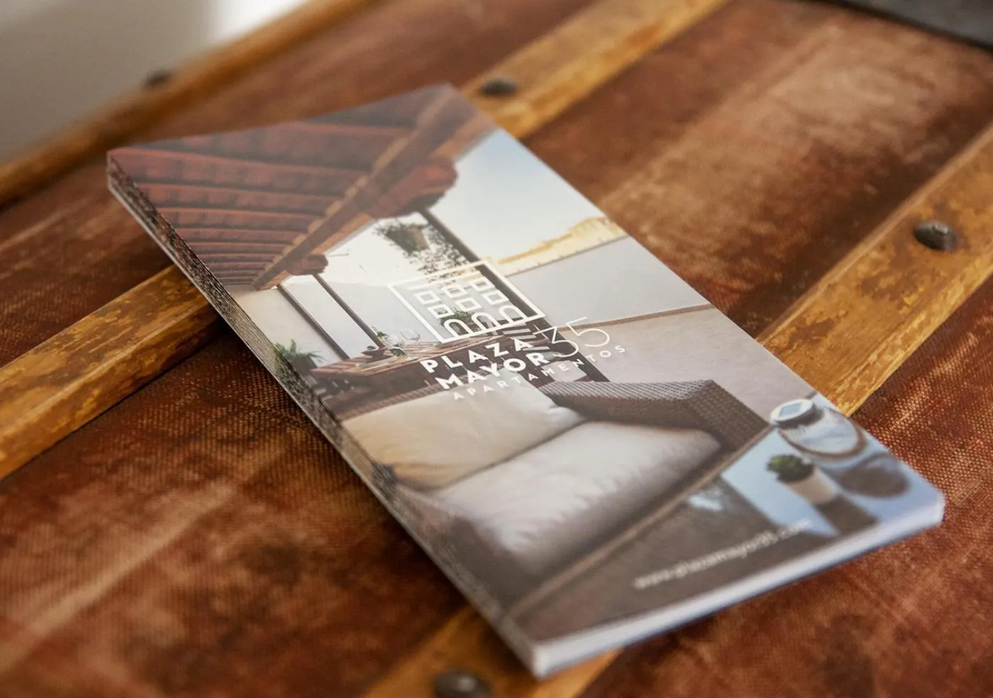 Logo/Certificate/Sign in Apartamentos Plaza Mayor 35