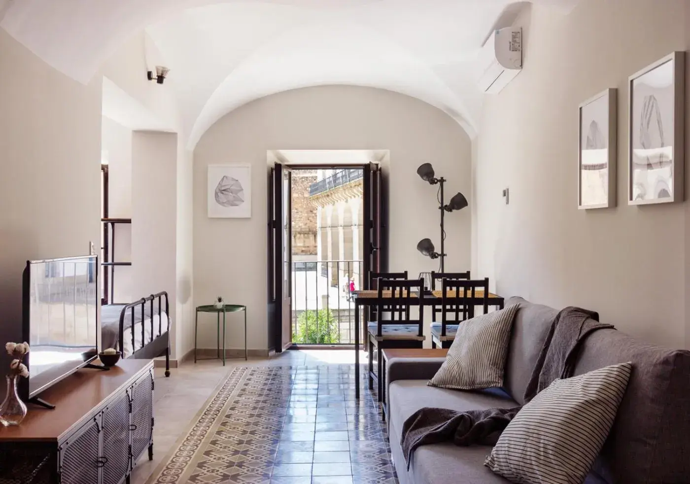 Studio Apartment in Apartamentos Plaza Mayor 35 Studio Apartment in Apartamentos Plaza Mayor 35