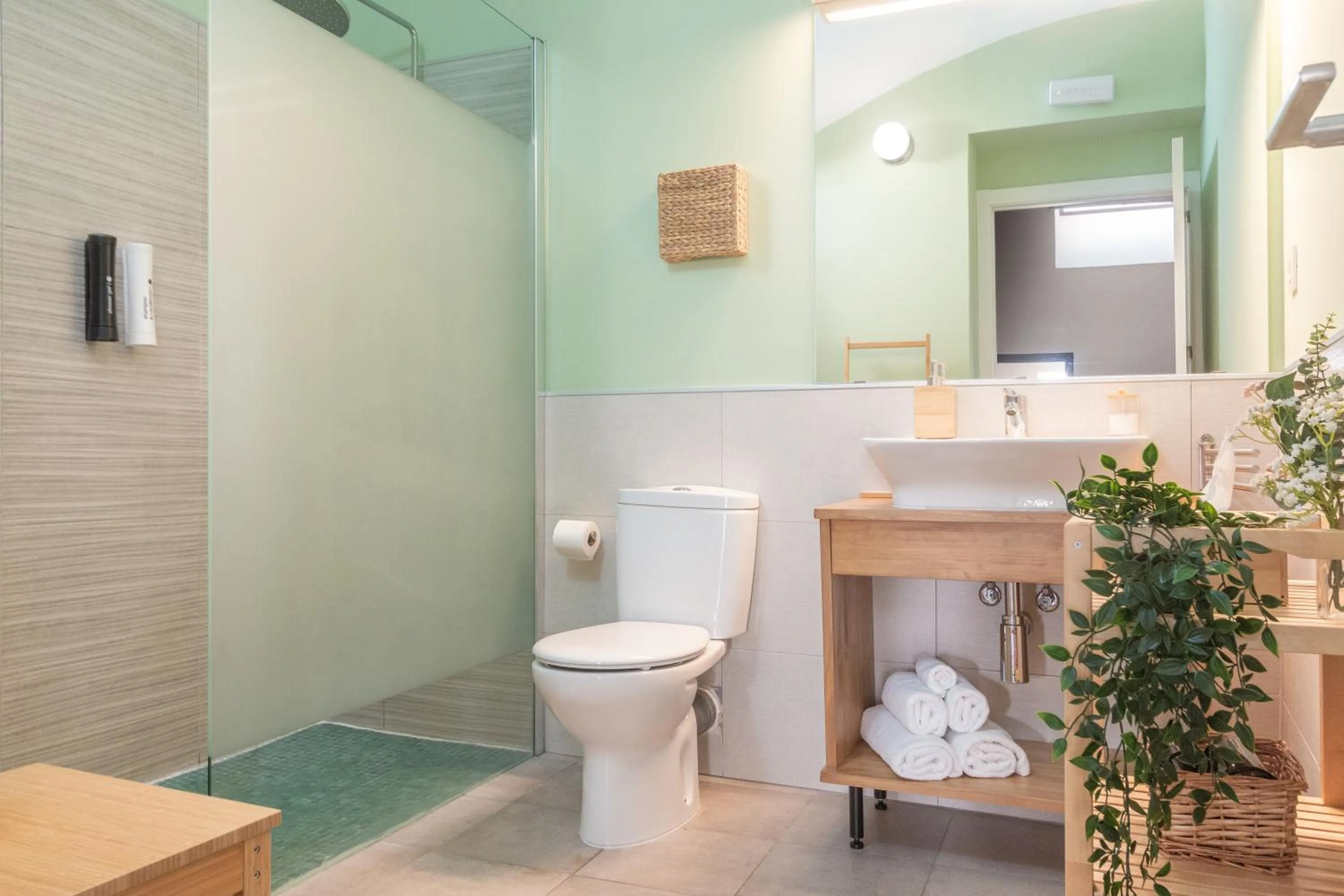 Bathroom in Apartamentos Plaza Mayor 35