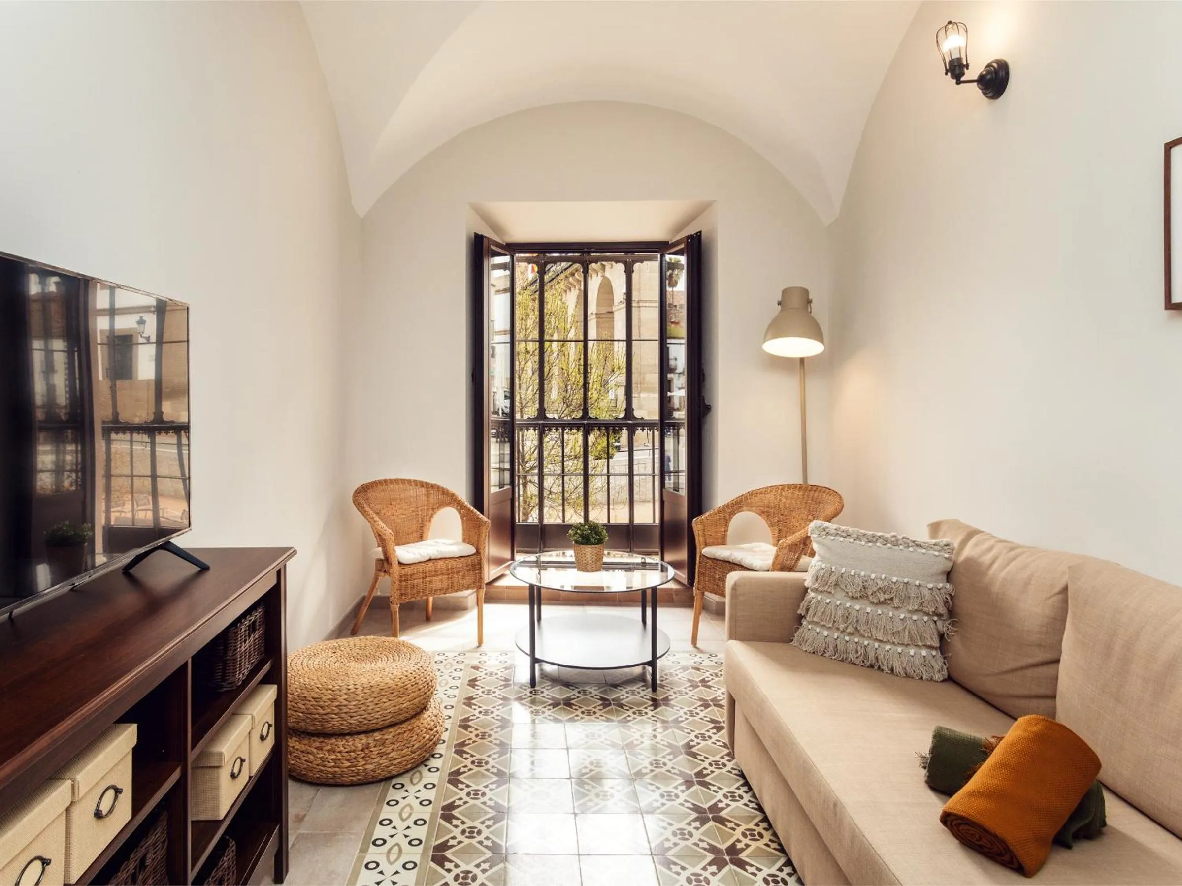 Coffee/tea facilities in Apartamentos Plaza Mayor 35