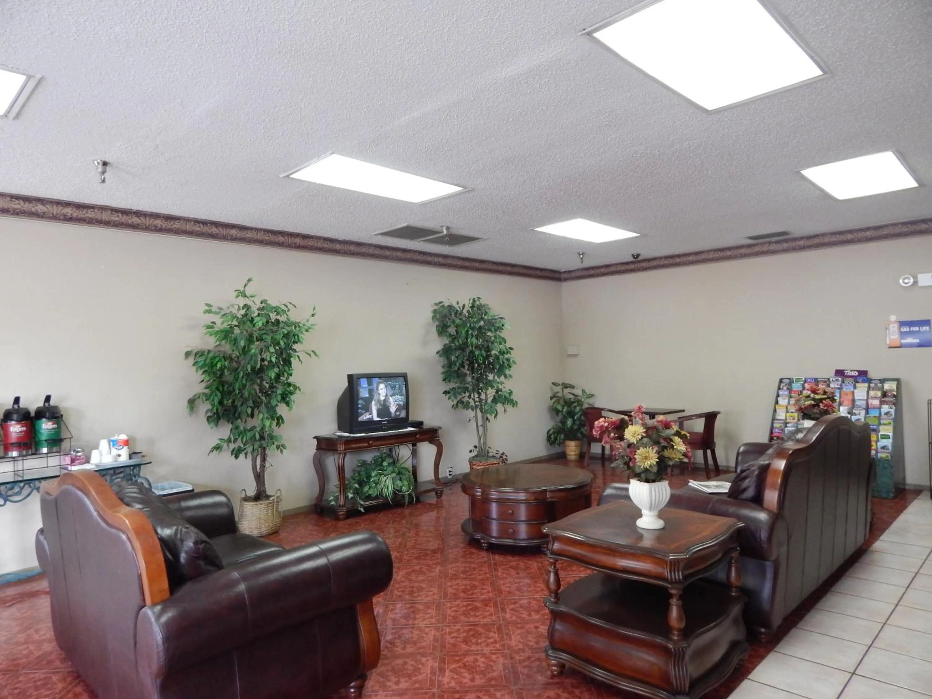 Lobby or reception in Knights Inn - Plant City