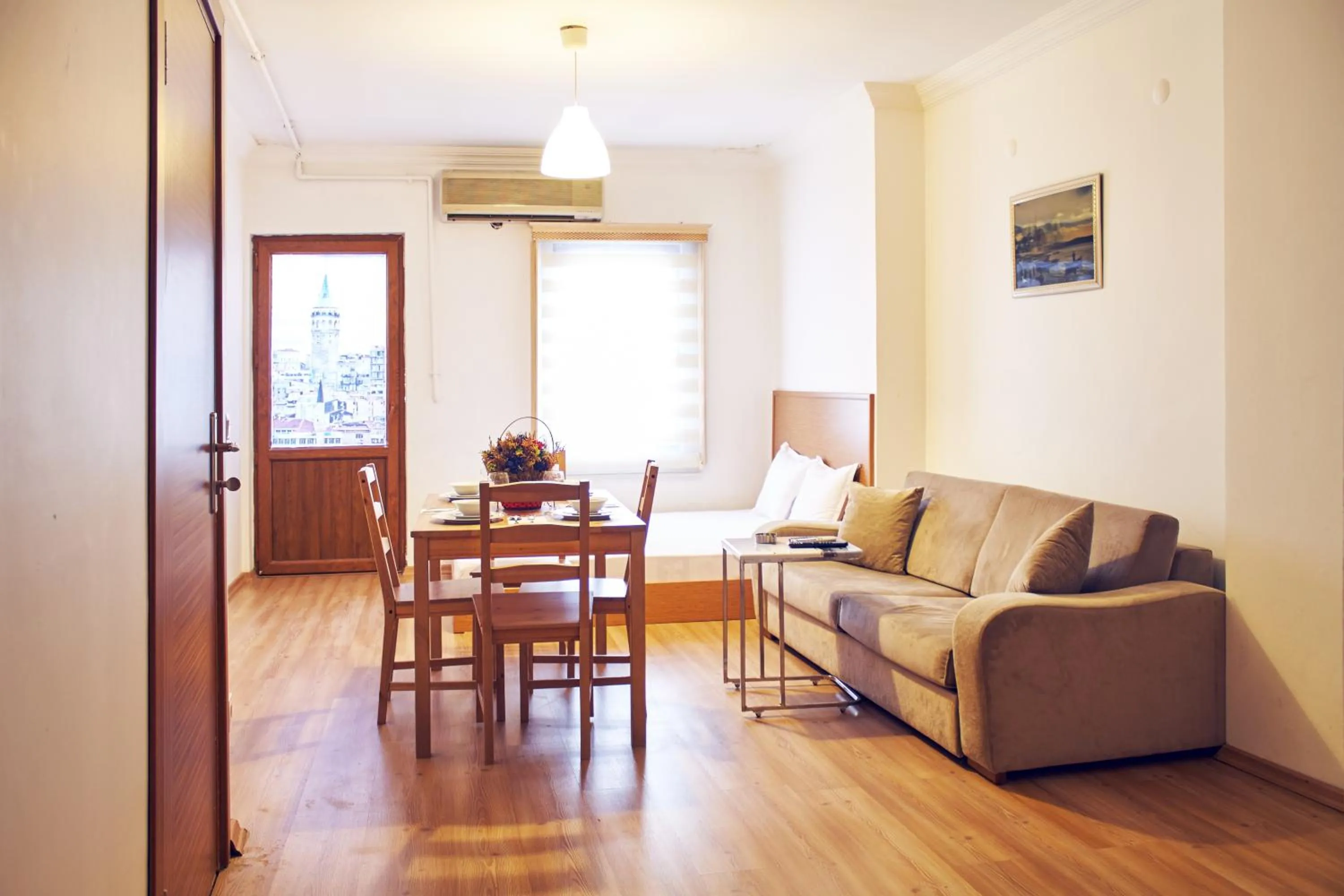 TAXİM ELEGANCE SUİTES