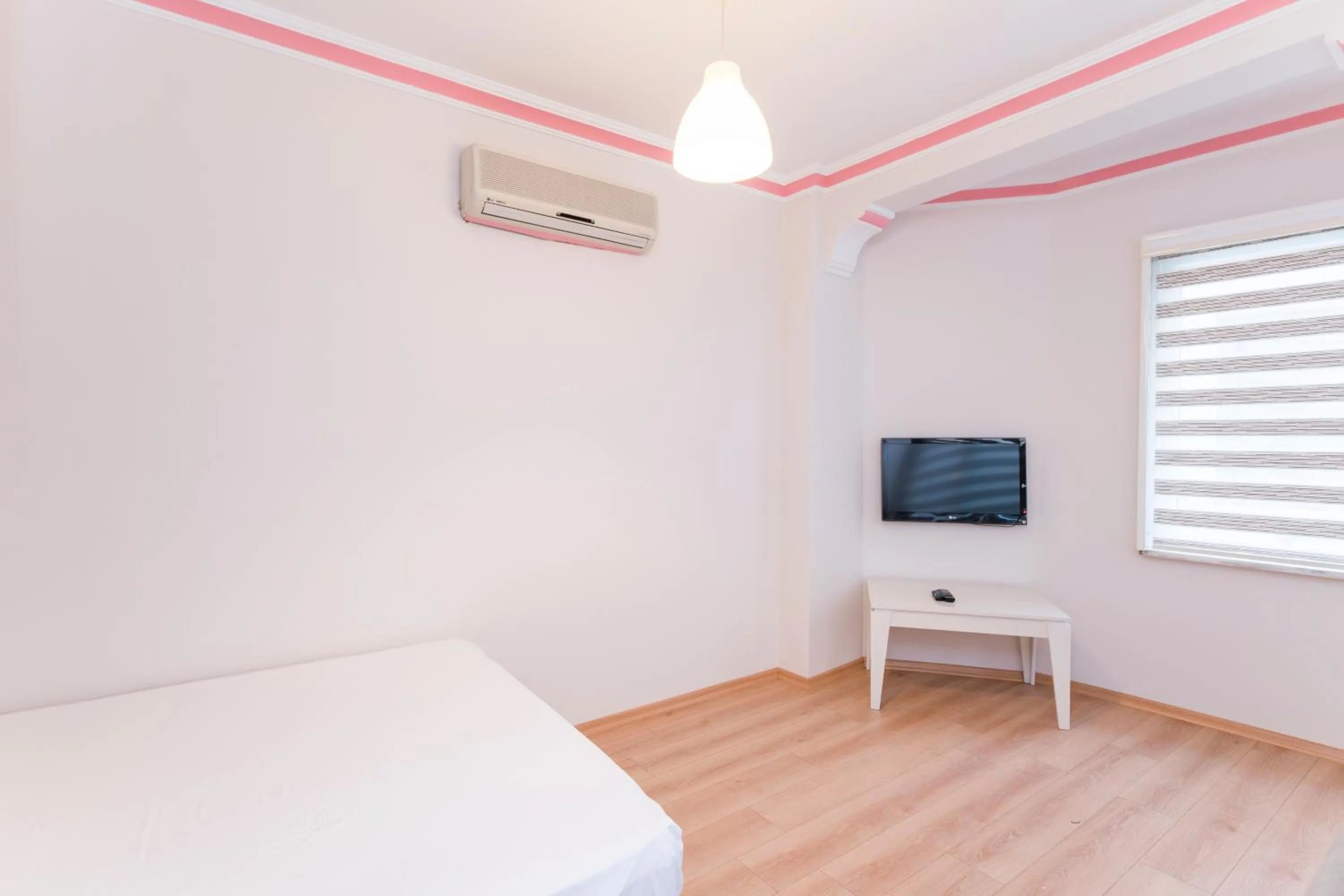 Bed in TAXİM ELEGANCE SUİTES