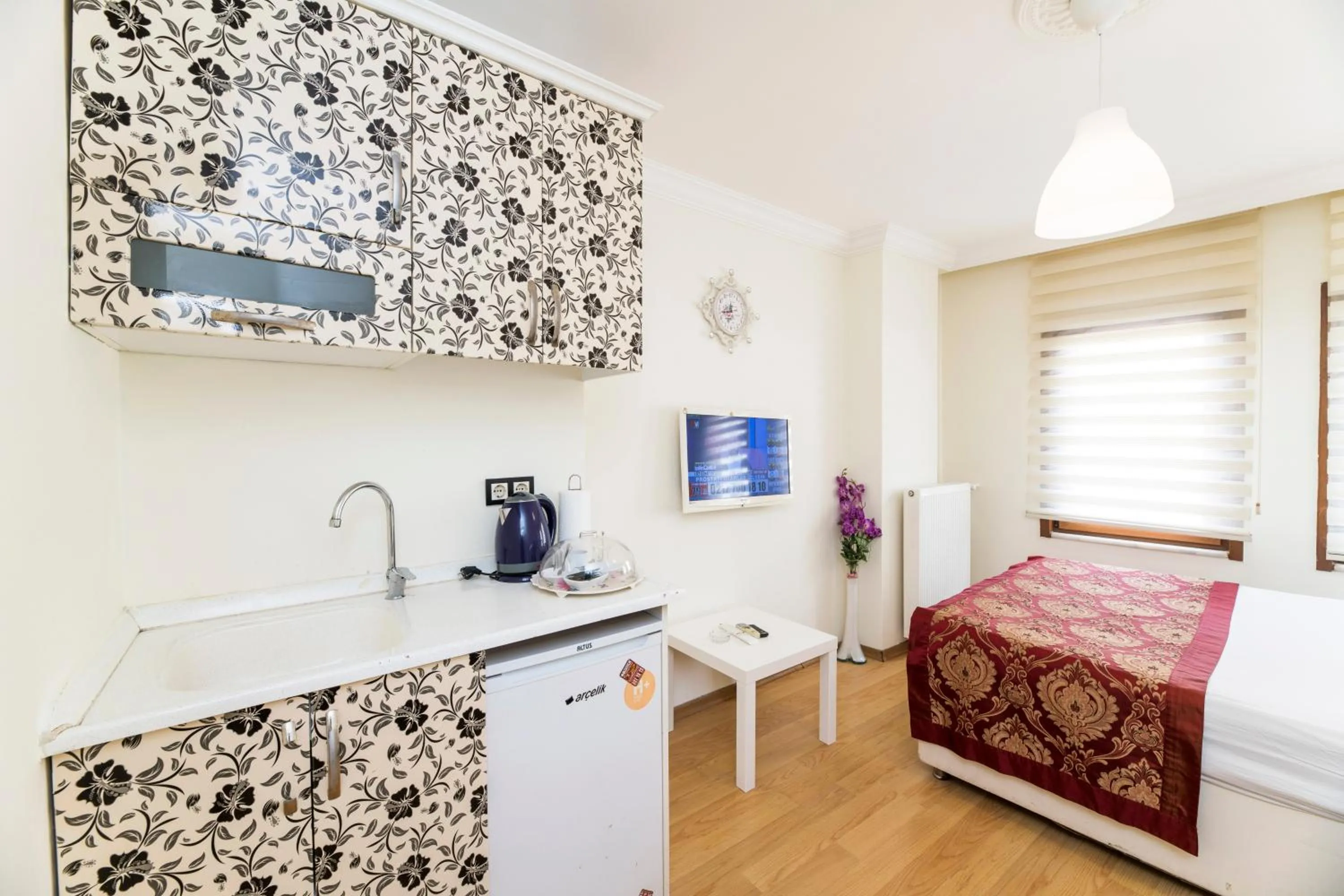 Bed in TAXİM ELEGANCE SUİTES