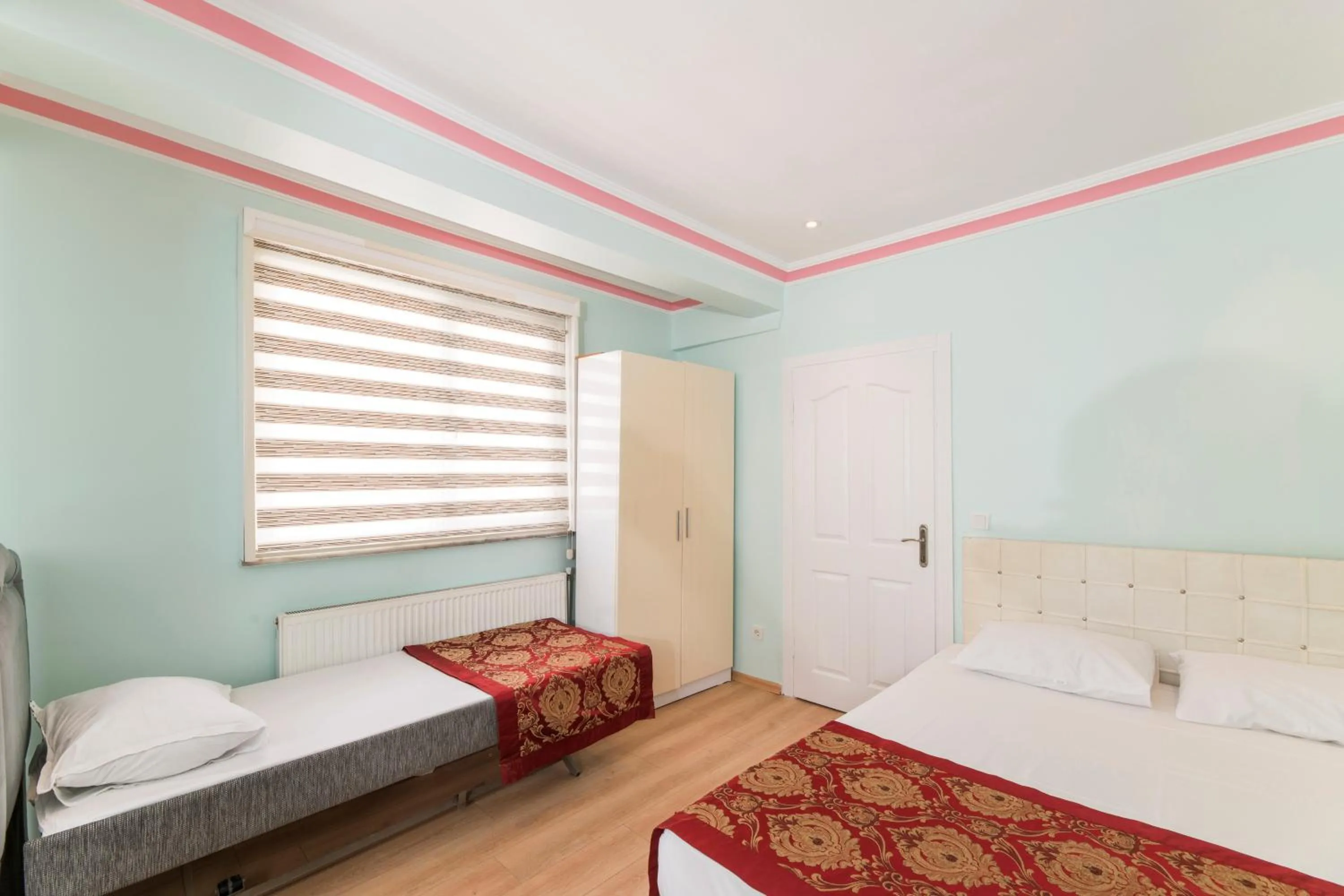 Bed in TAXİM ELEGANCE SUİTES