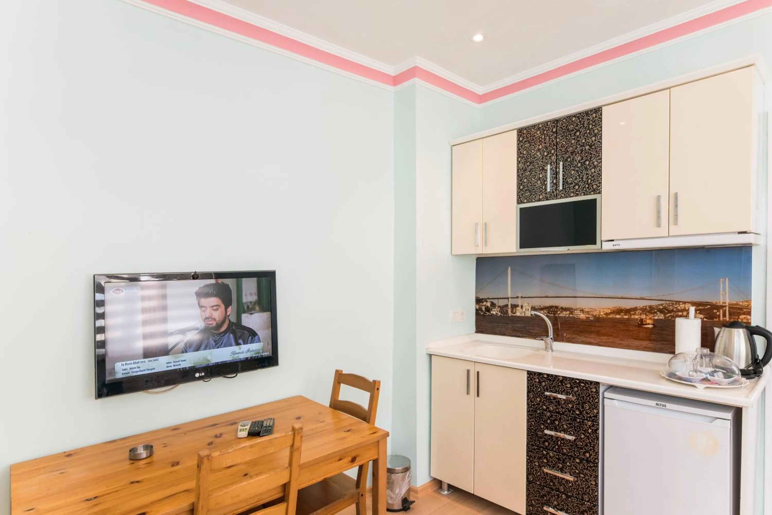 TAXİM ELEGANCE SUİTES