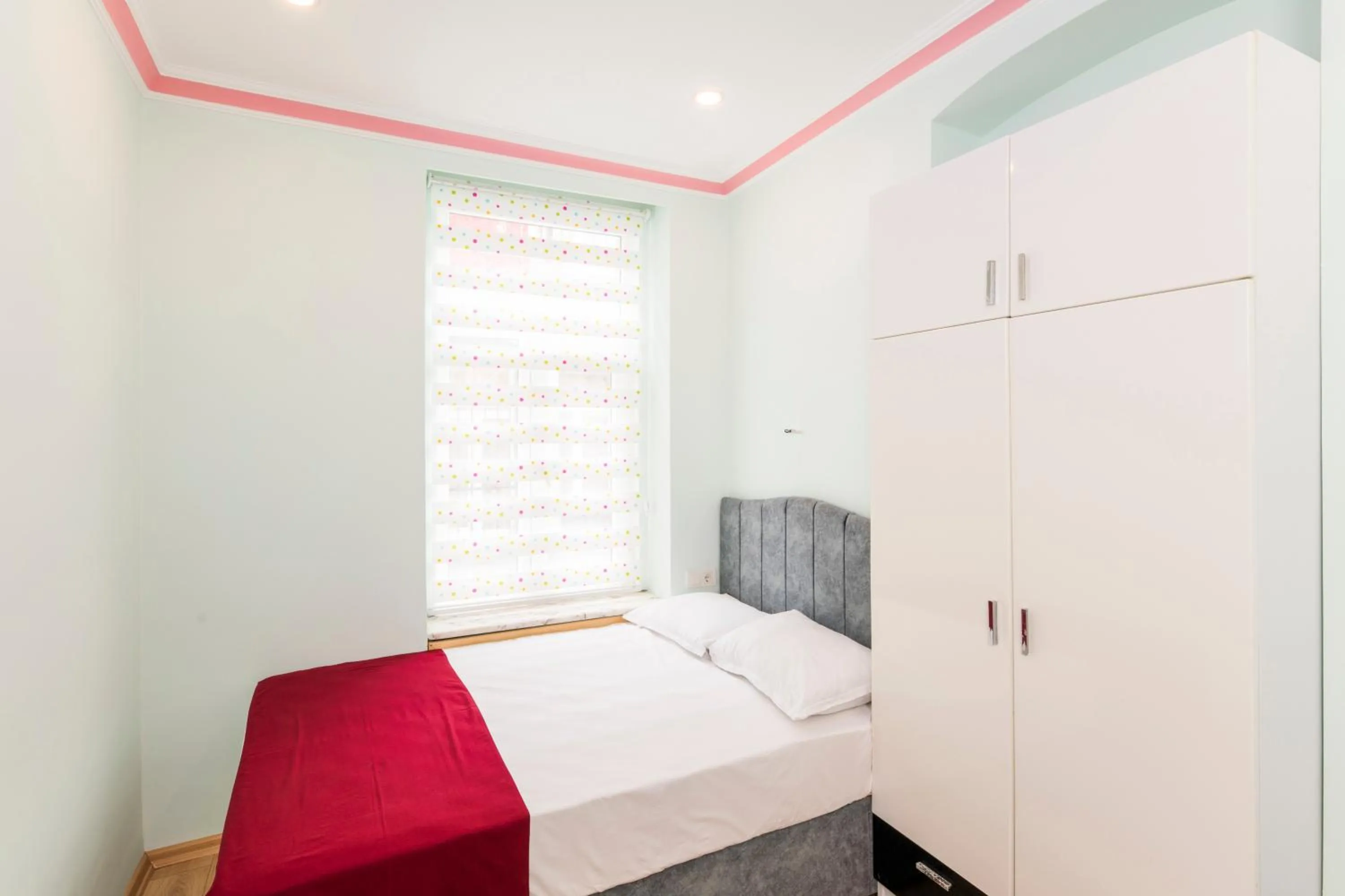 Bed in TAXİM ELEGANCE SUİTES