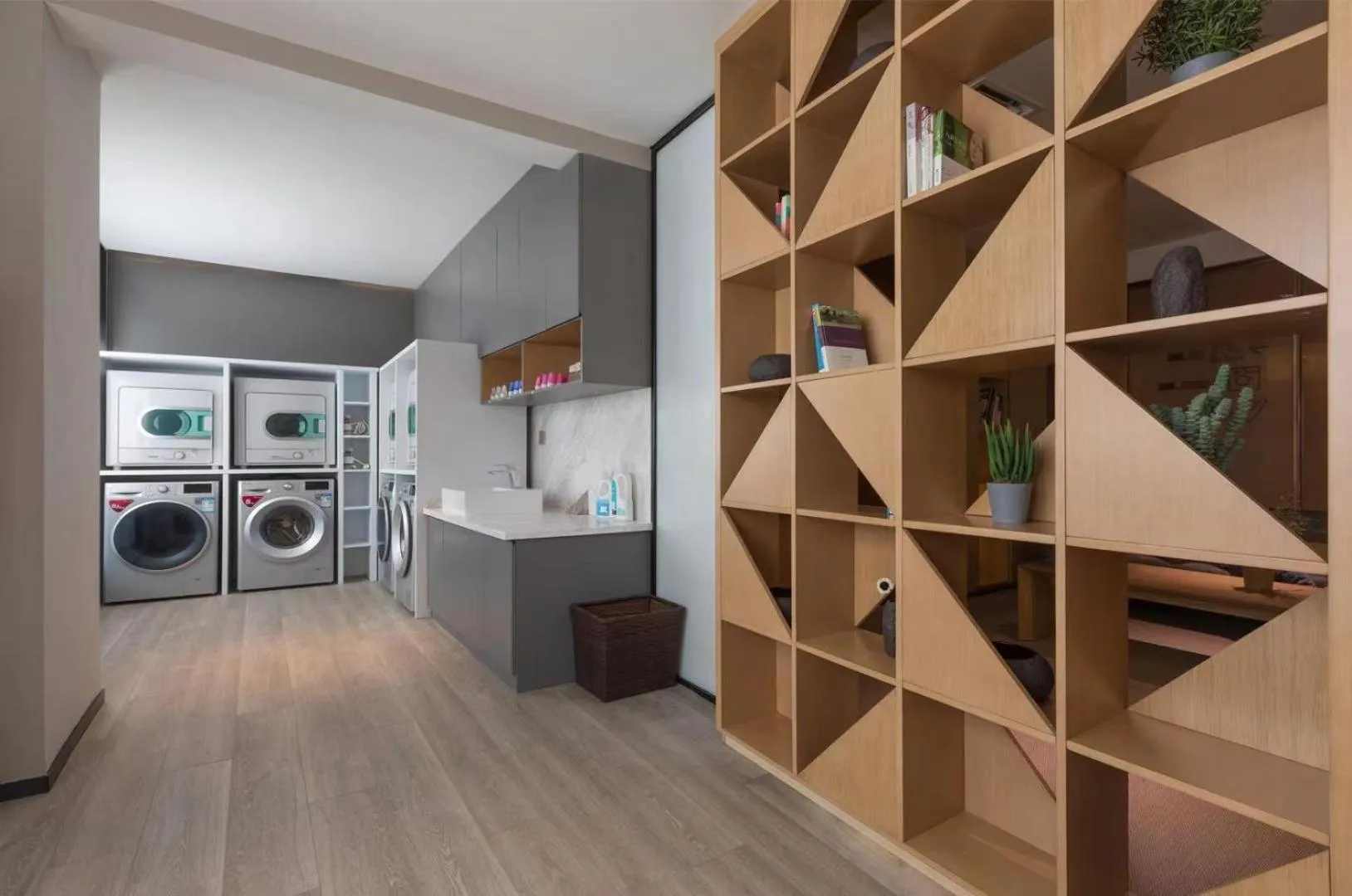 Xi'an Bell Tower Atour S Wu Hotel