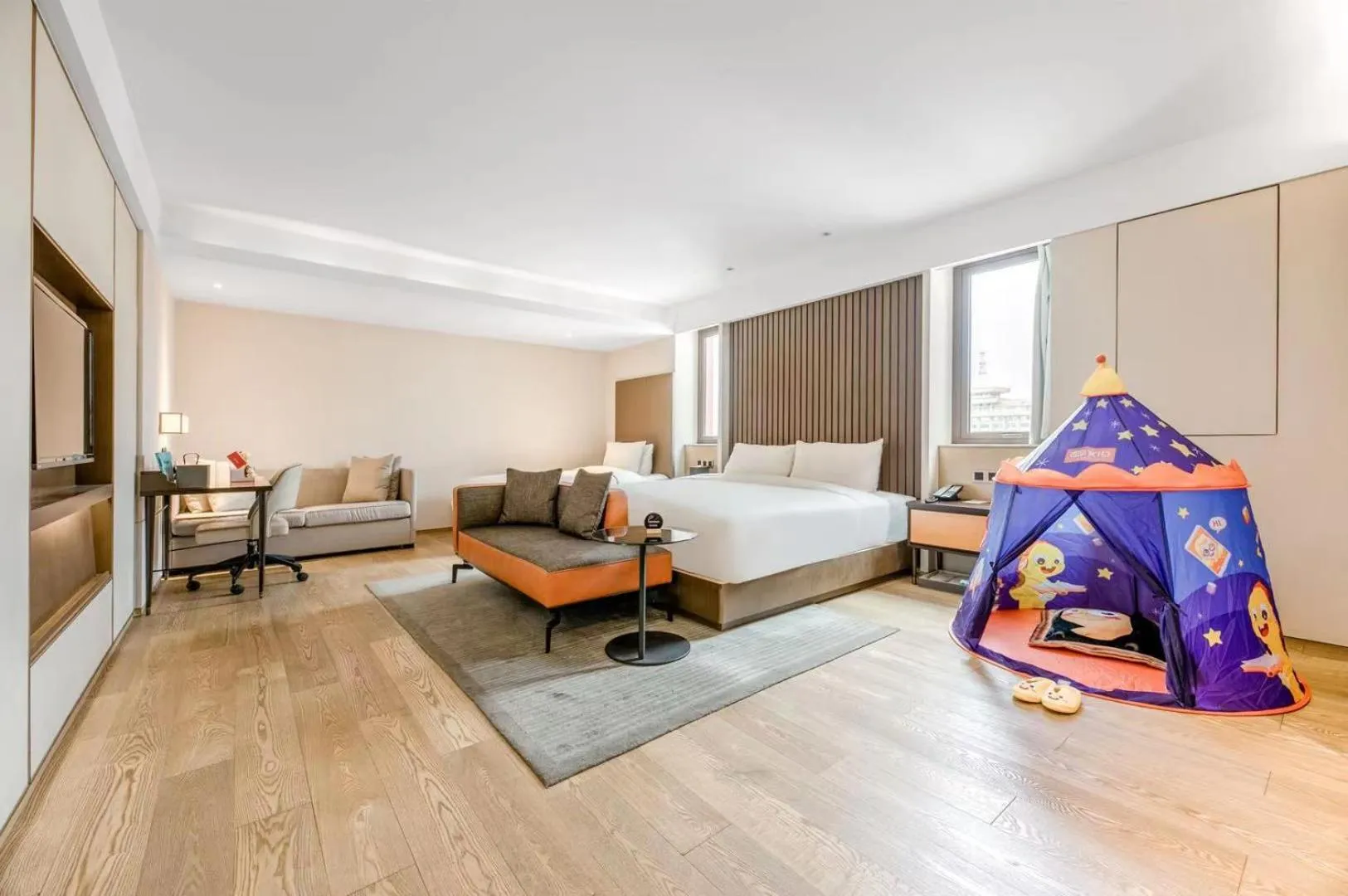 Bedroom in Xi'an Bell Tower Atour S Wu Hotel