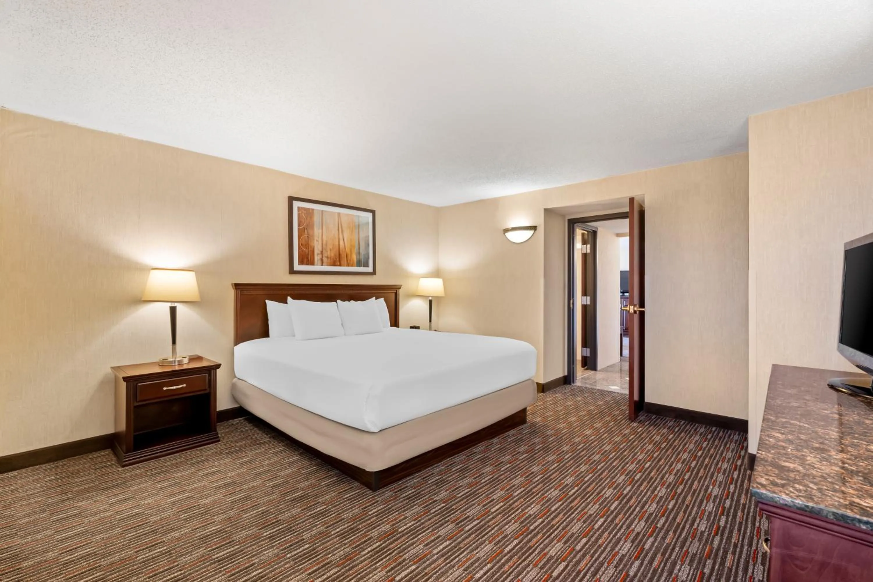 Bed in Prado Hotel by Choice Hotels