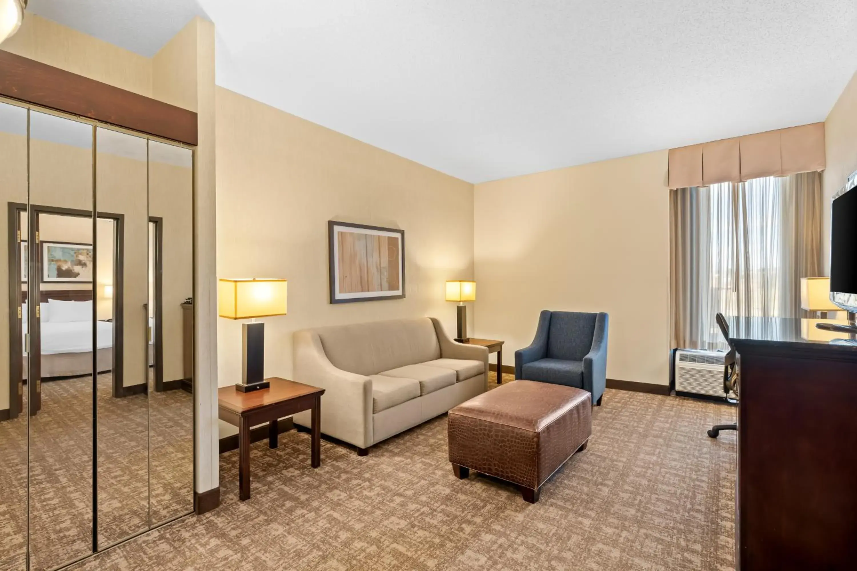 Queen Suite with Two Queen Beds and Sofa - Non Smoking in Prado Hotel by Choice Hotels Queen Suite with Two Queen Beds and Sofa - Non Smoking in Prado Hotel by Choice Hotels