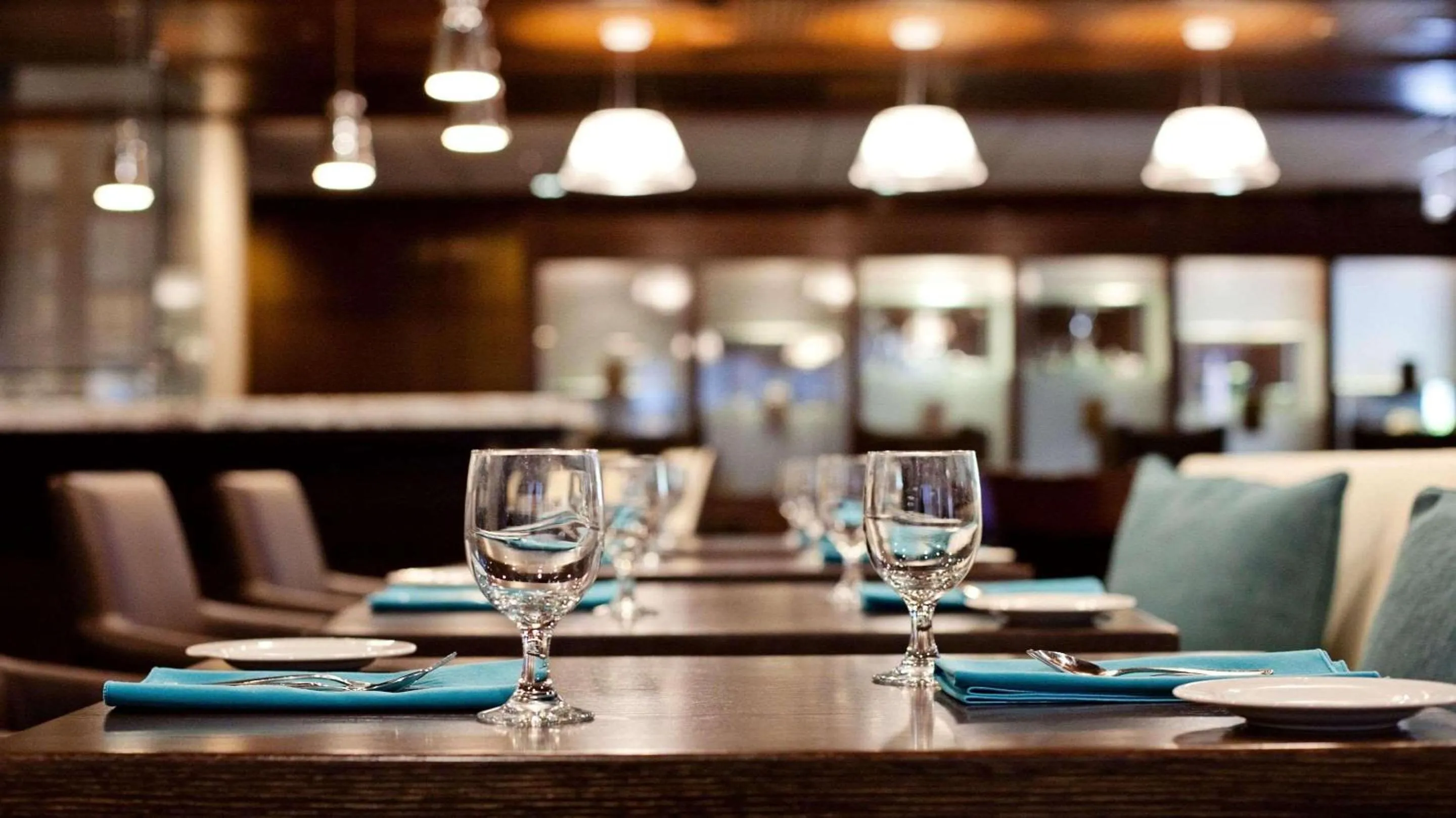 Lounge or bar in Radisson Hotel Corning