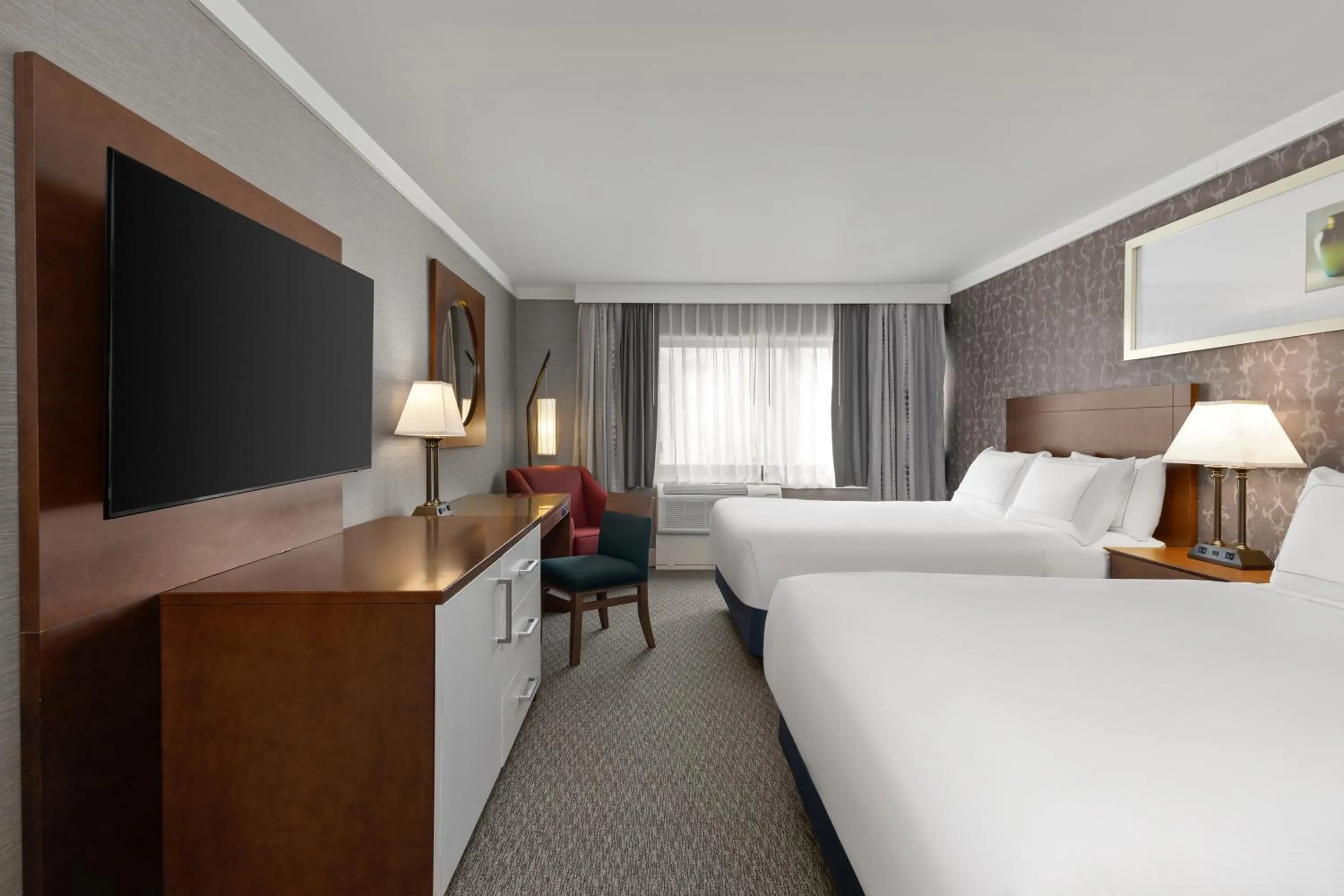 Bedroom, Bed in Radisson Hotel Corning