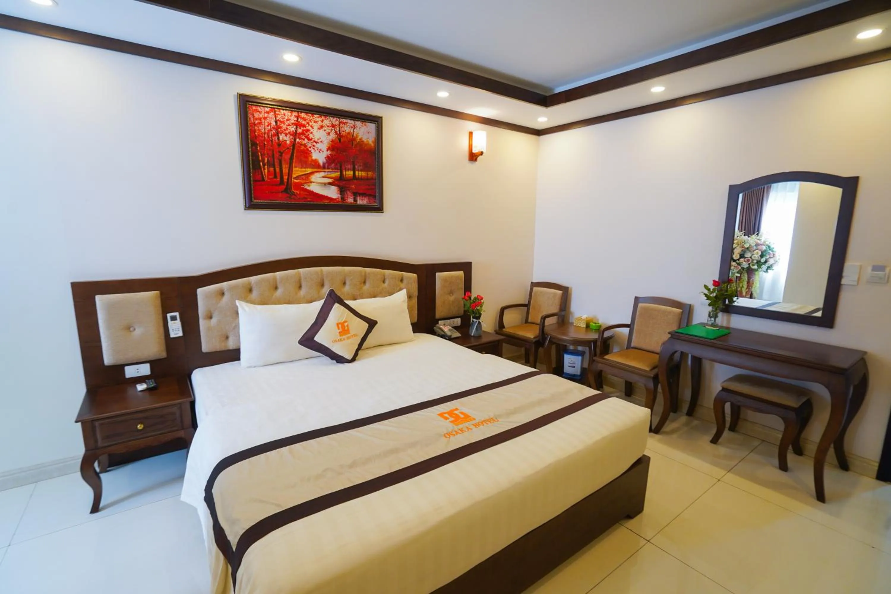 Bed in Osaka Ha Long Hotel