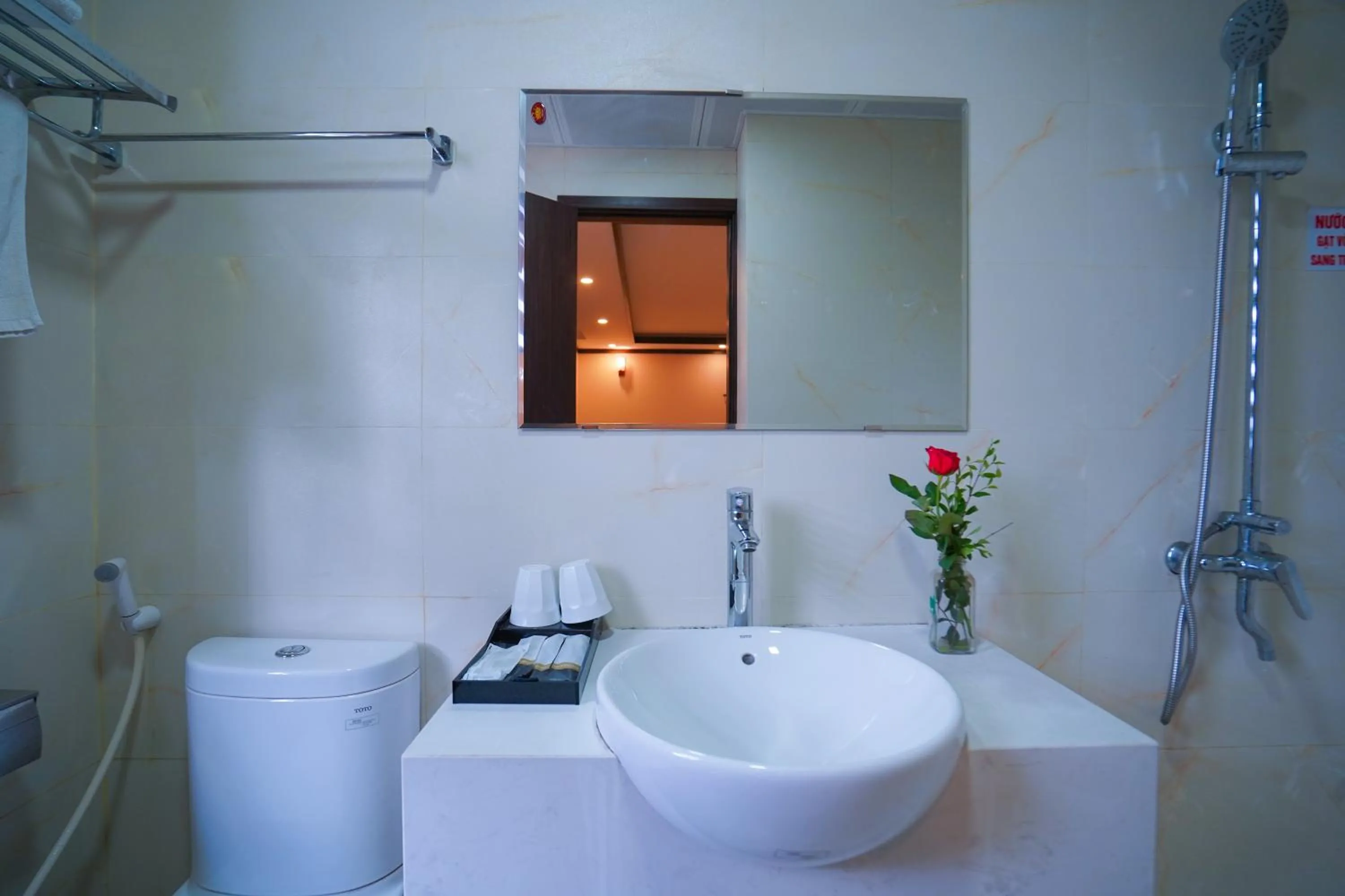 Bathroom in Osaka Ha Long Hotel