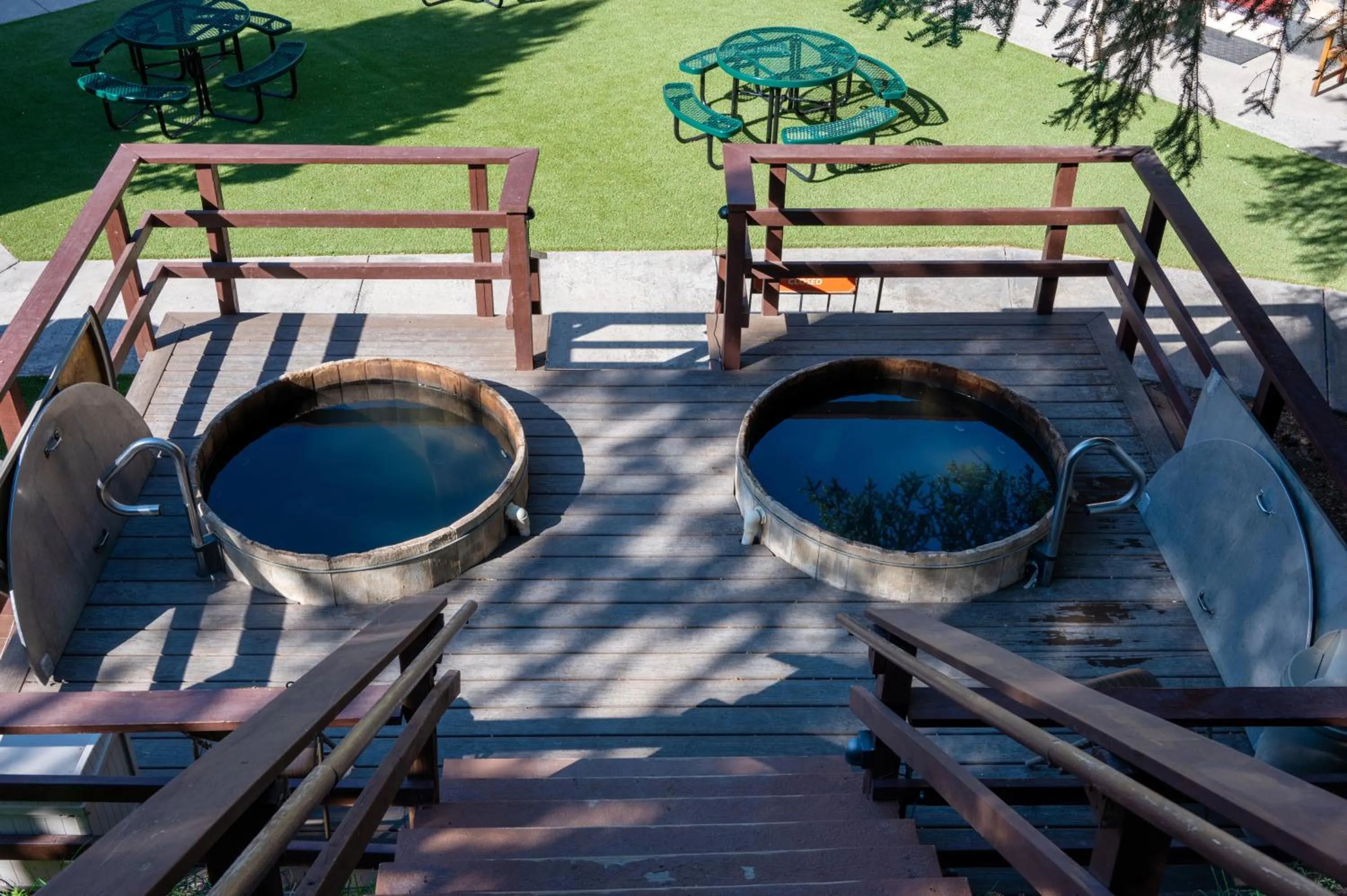 Hot Tub in Box Canyon Lodge and Hot Springs