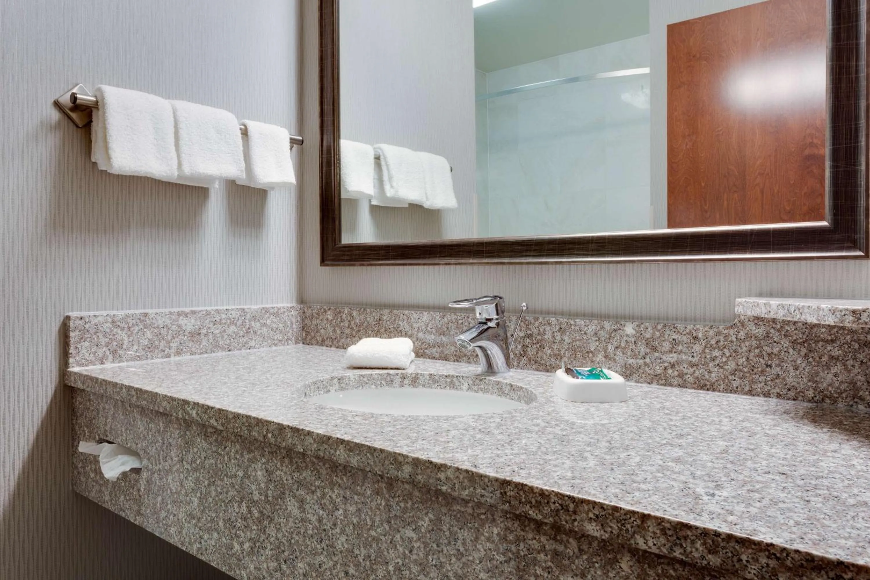 Restaurant/places to eat in Drury Inn & Suites St. Louis/O'Fallon, IL