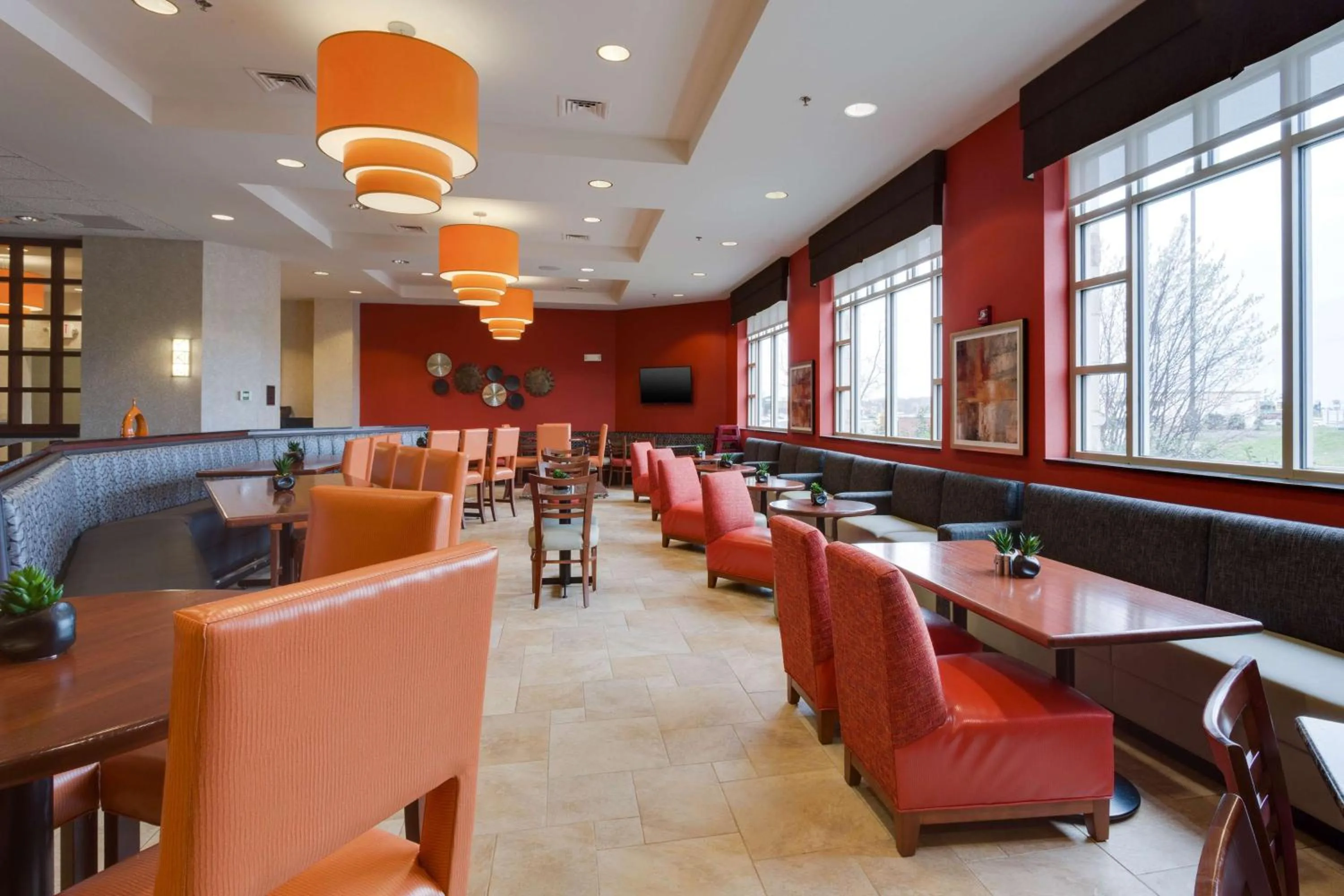 Restaurant/places to eat in Drury Inn & Suites St. Louis/O'Fallon, IL