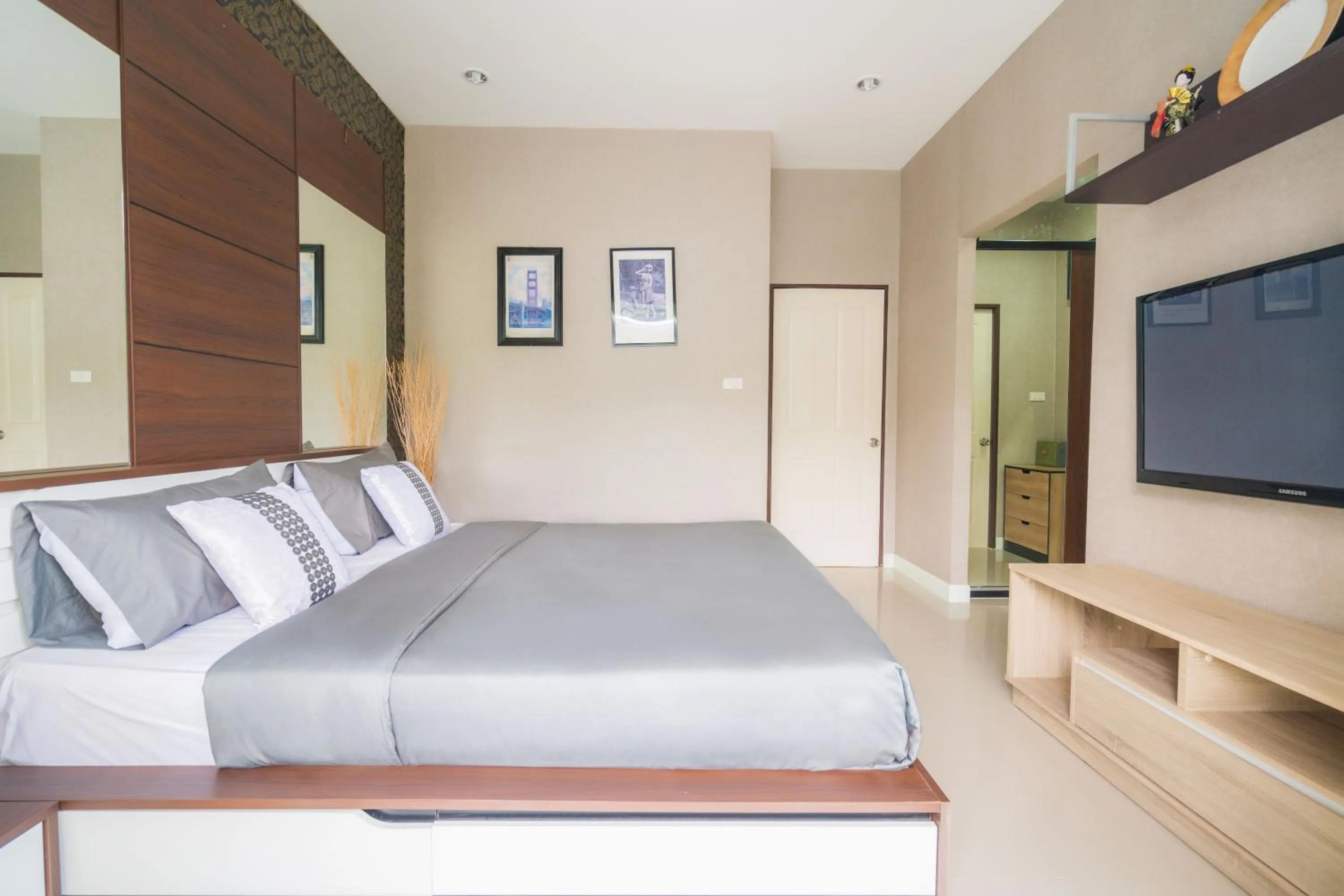 Bed in Nice Villa Resort Hat Yai