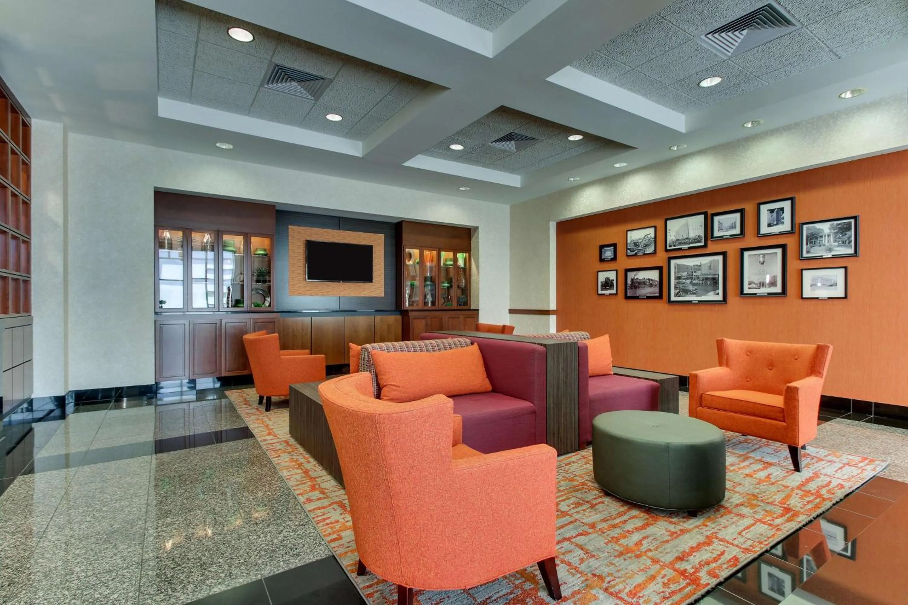 Lobby or reception in Drury Inn & Suites Meridian
