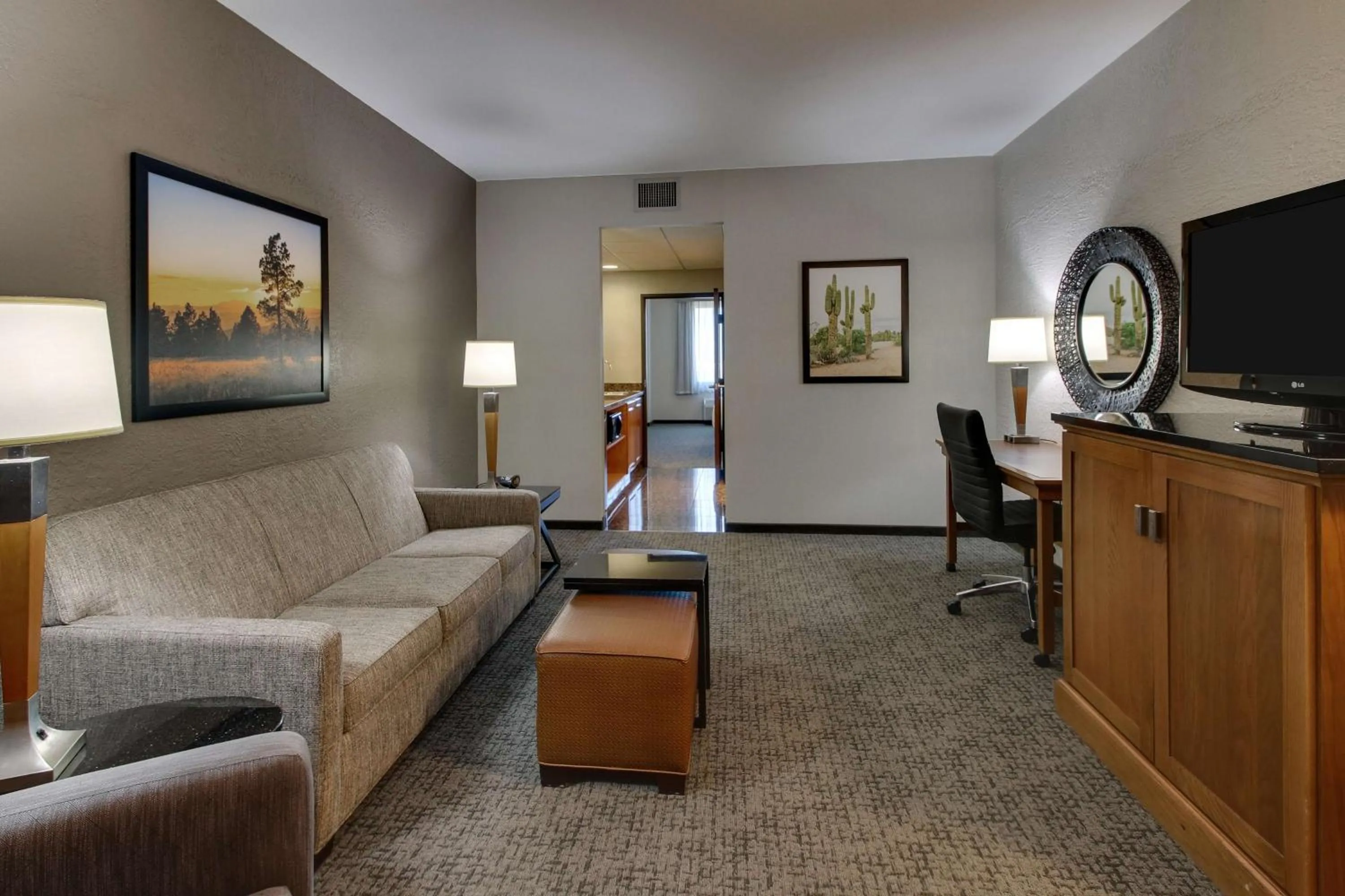 Photo of the whole room in Drury Inn & Suites Phoenix Happy Valley