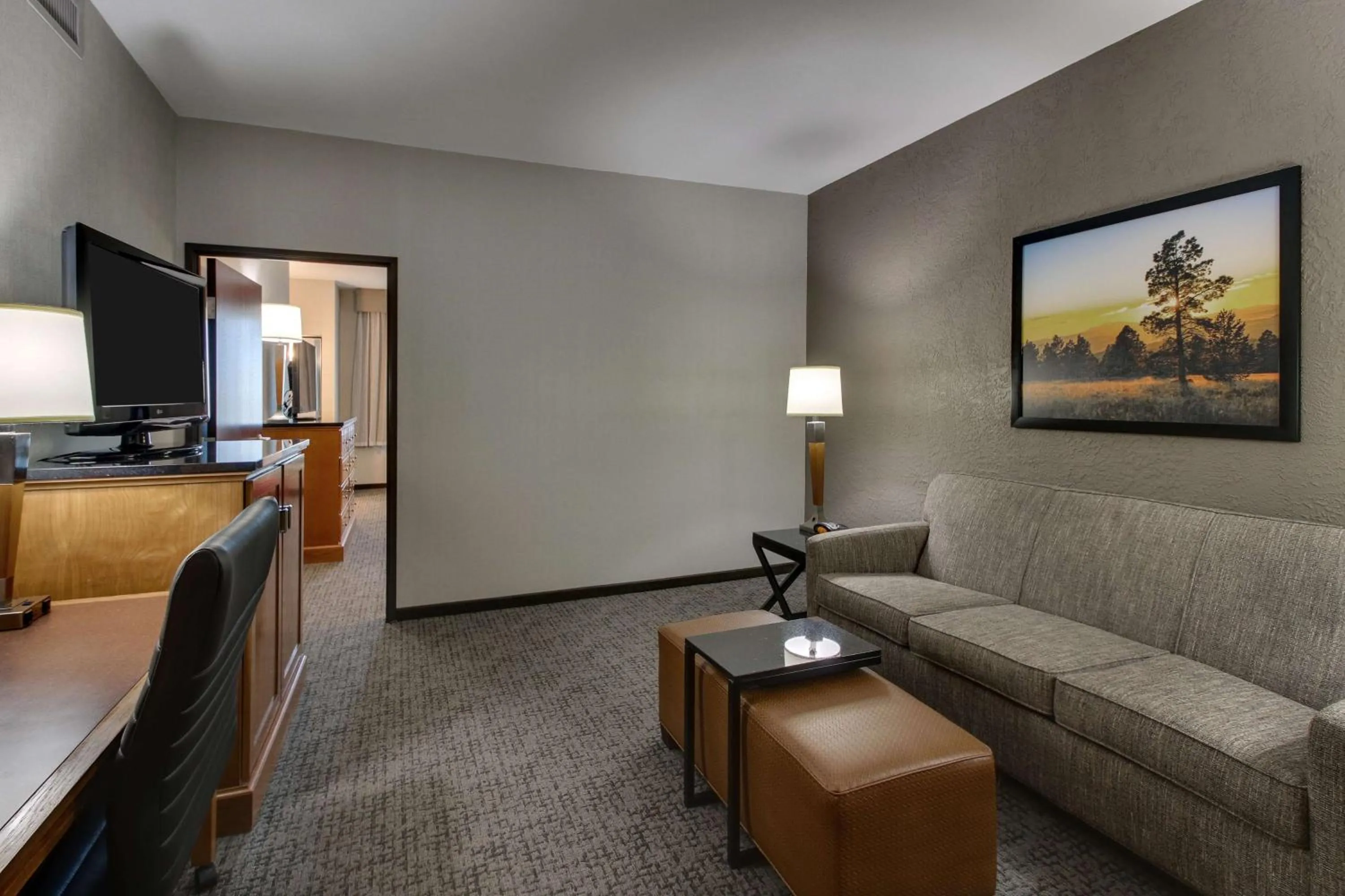 Photo of the whole room in Drury Inn & Suites Phoenix Happy Valley