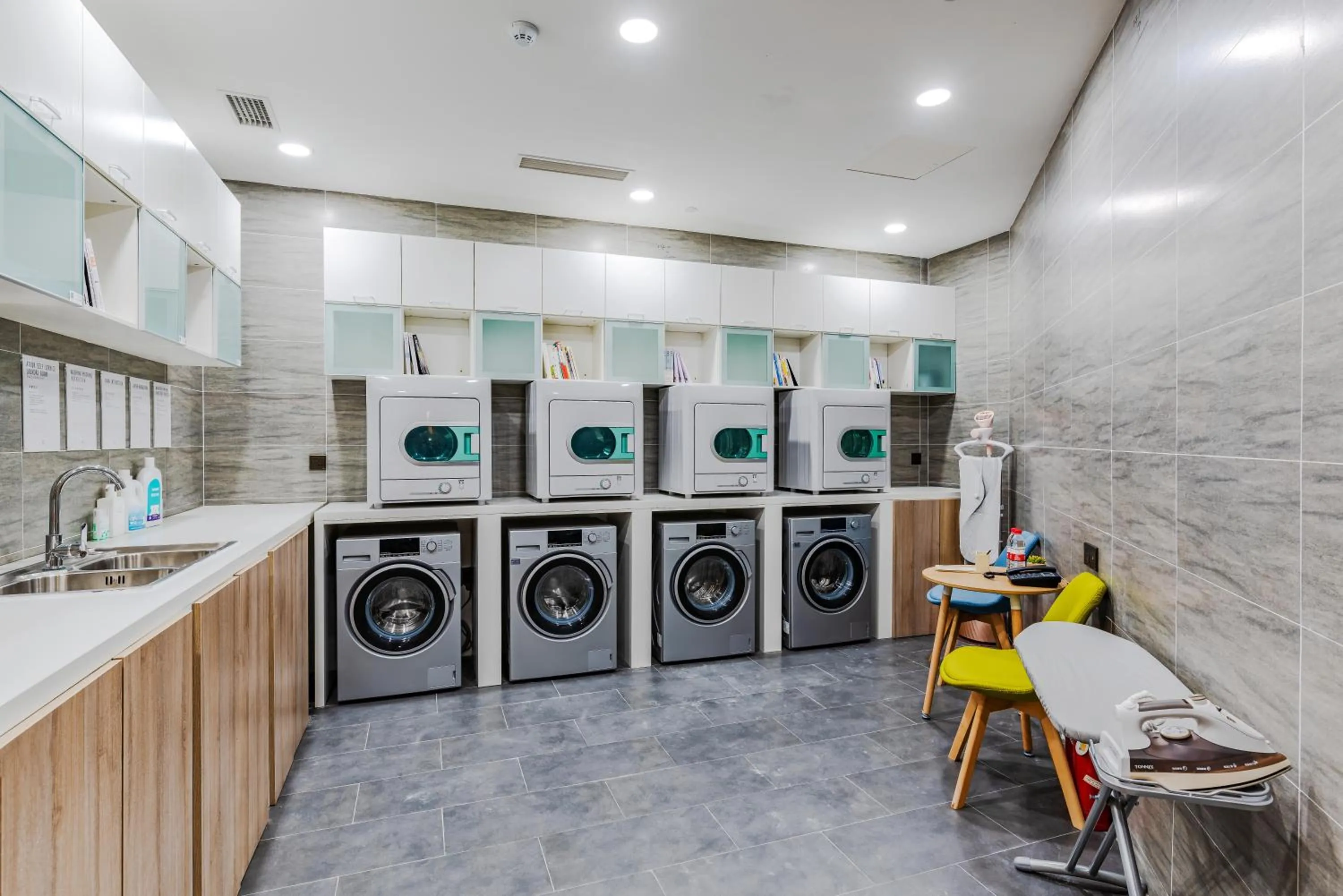 Area and facilities in Atour Hotel (Wenzhou International Airport Olympic Sports Center)