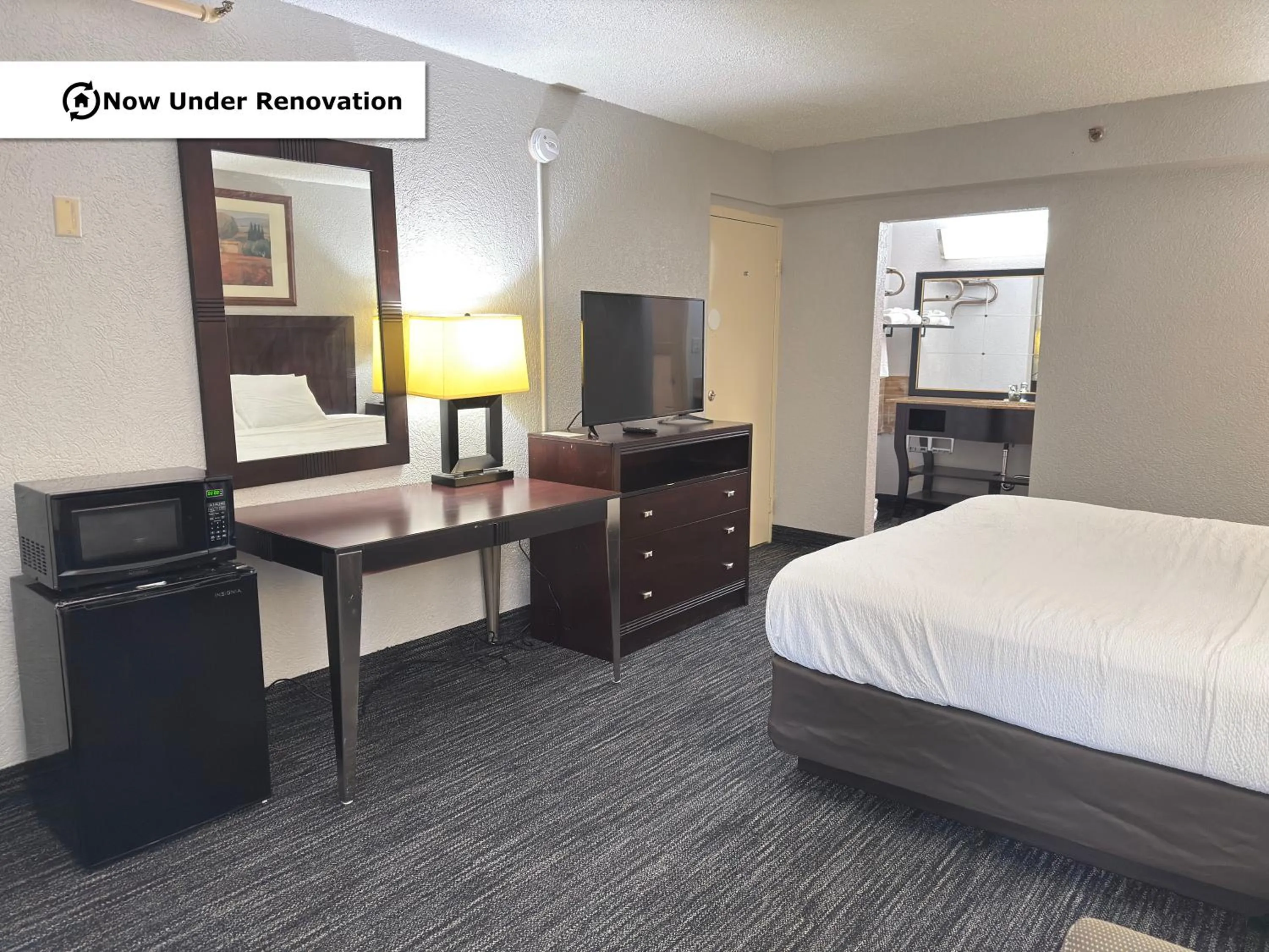 Bed in The Lodge Hotel and Banquets