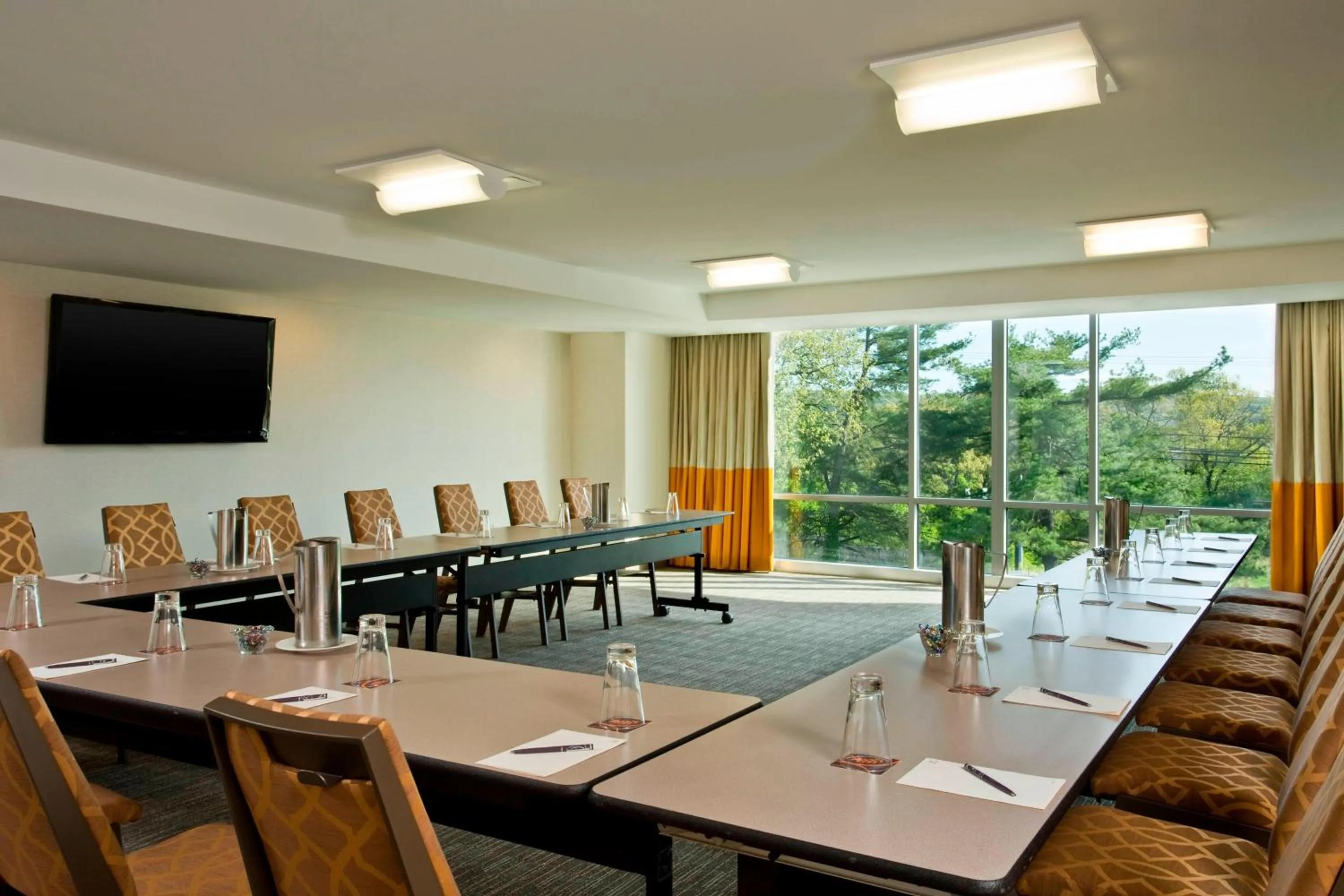 Meeting/conference room in Sheraton Valley Forge King of Prussia