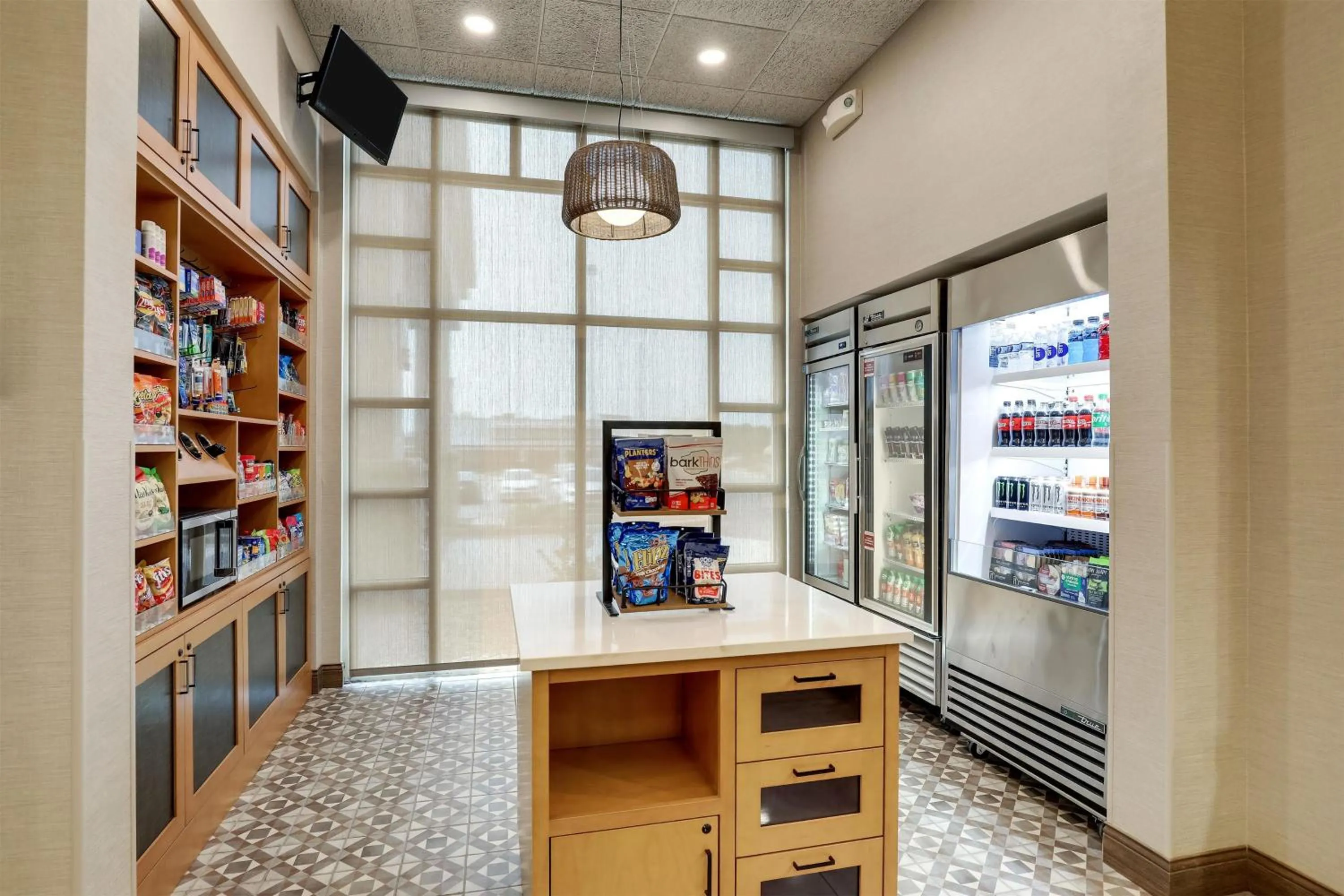 Property building in Drury Inn & Suites Dayton North