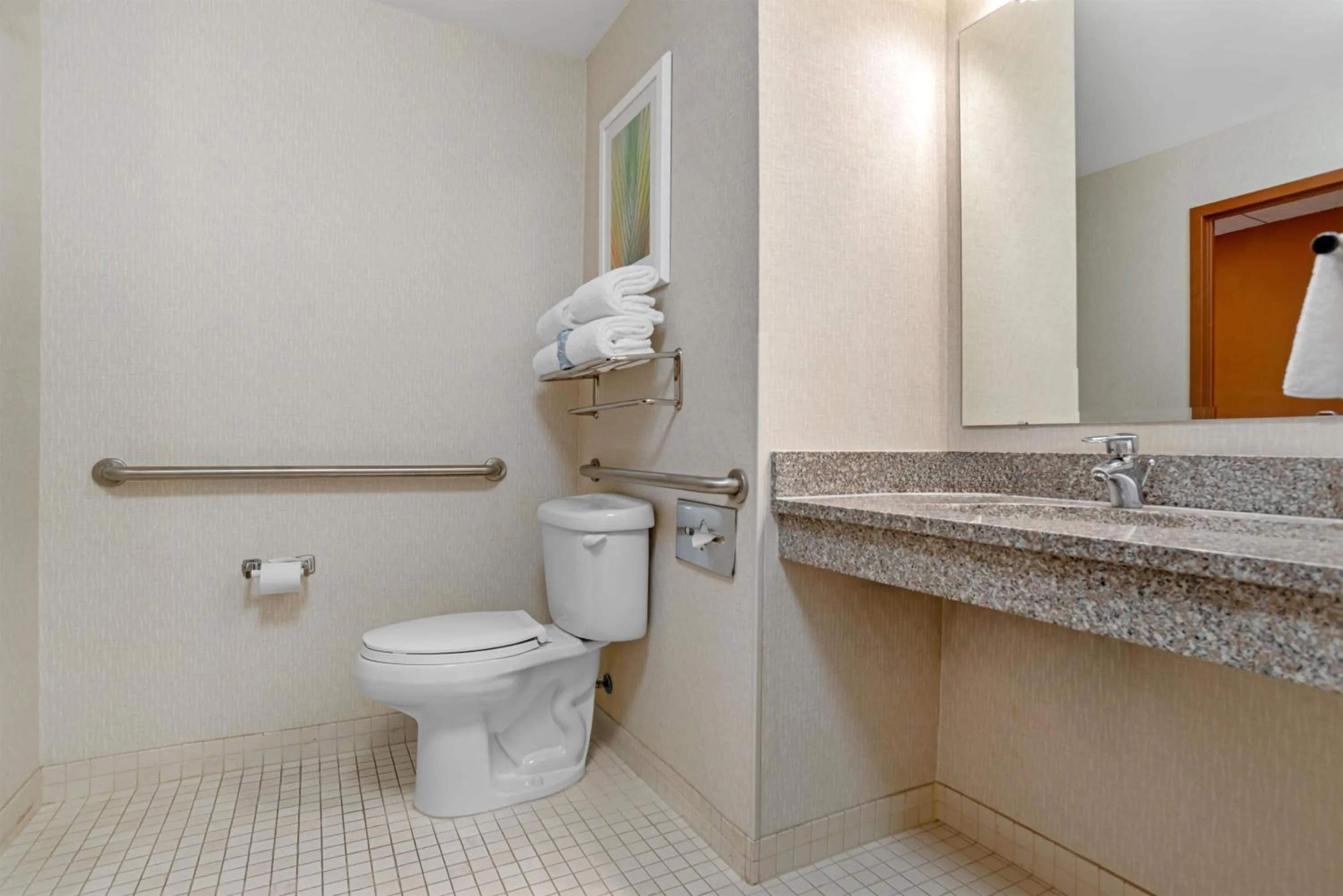 Bathroom in Drury Inn & Suites Baton Rouge