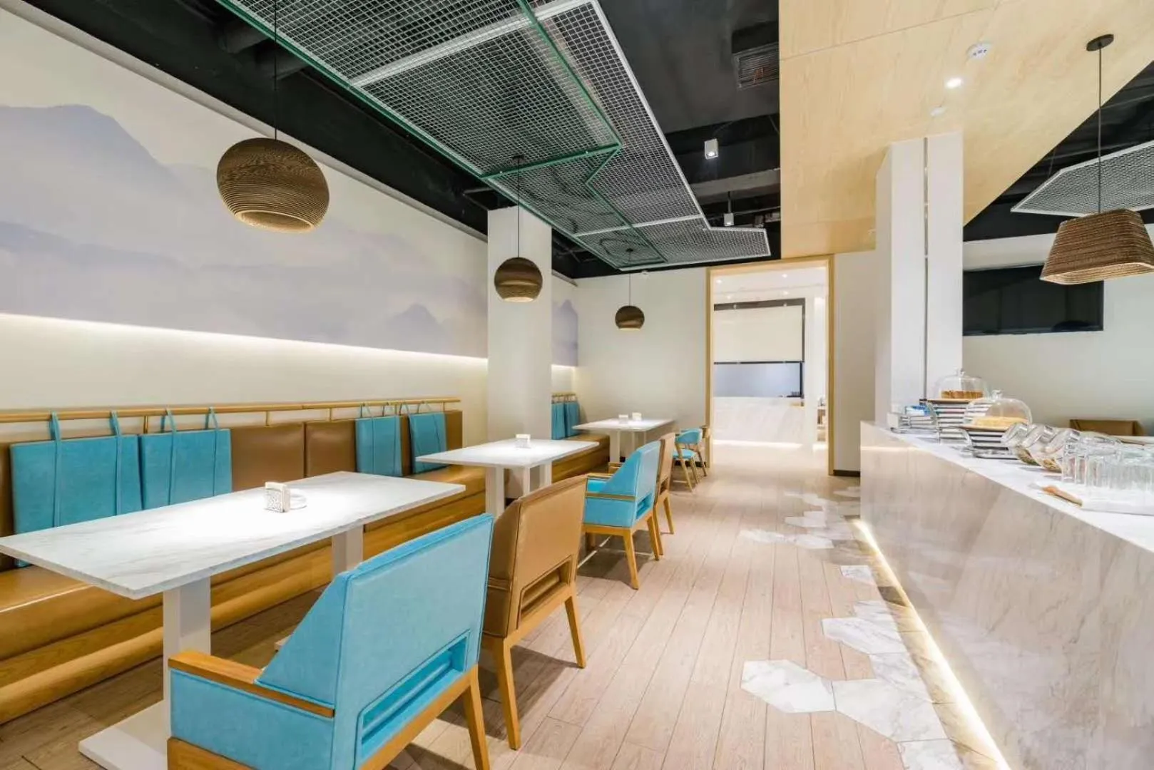 Atour Hotel Shangrao Central Square