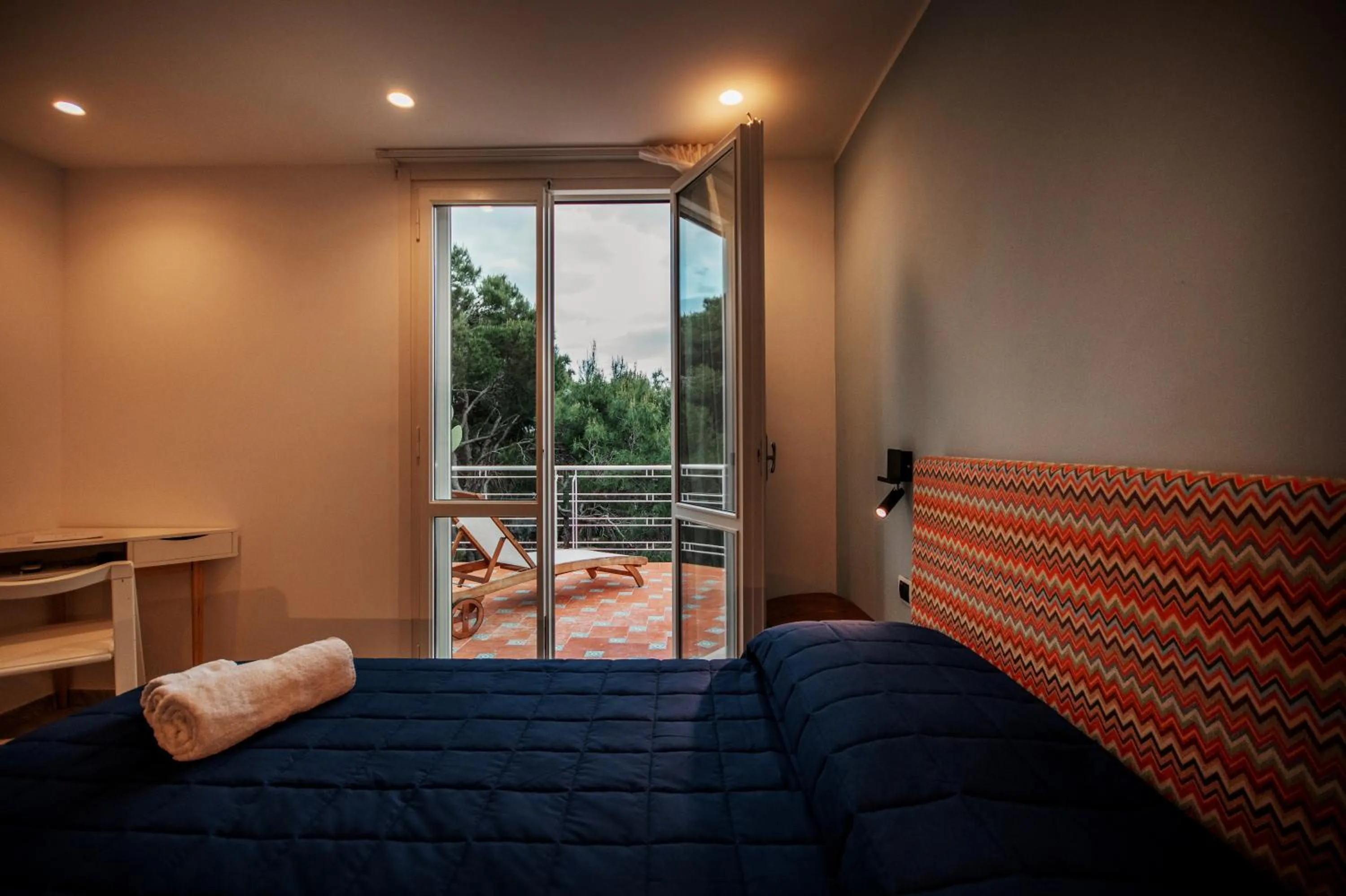 Balcony/Terrace, Bed in Dimora Villa Serena Porto Selvaggio