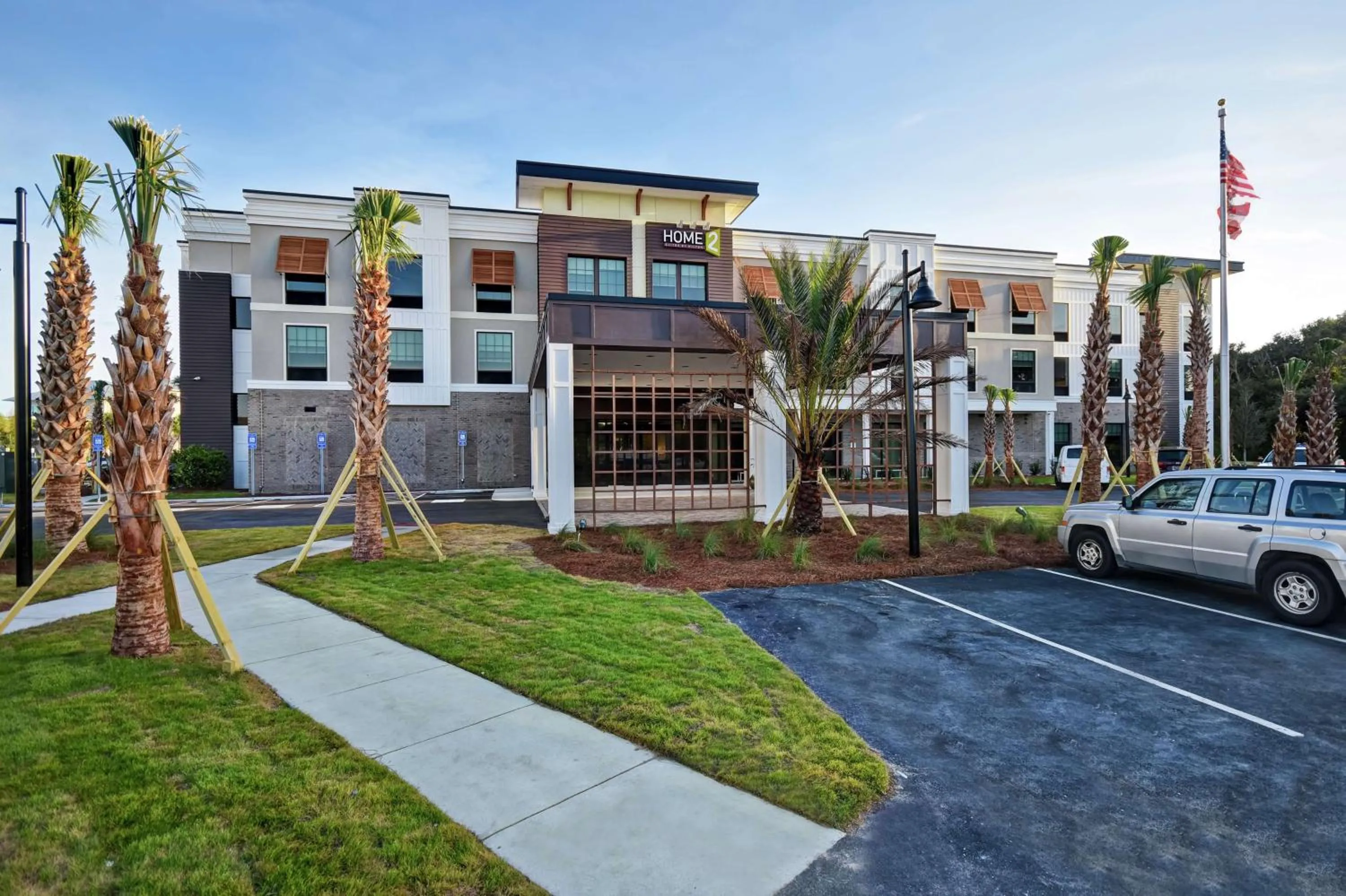 Property building in Home2 Suites By Hilton Jekyll Island