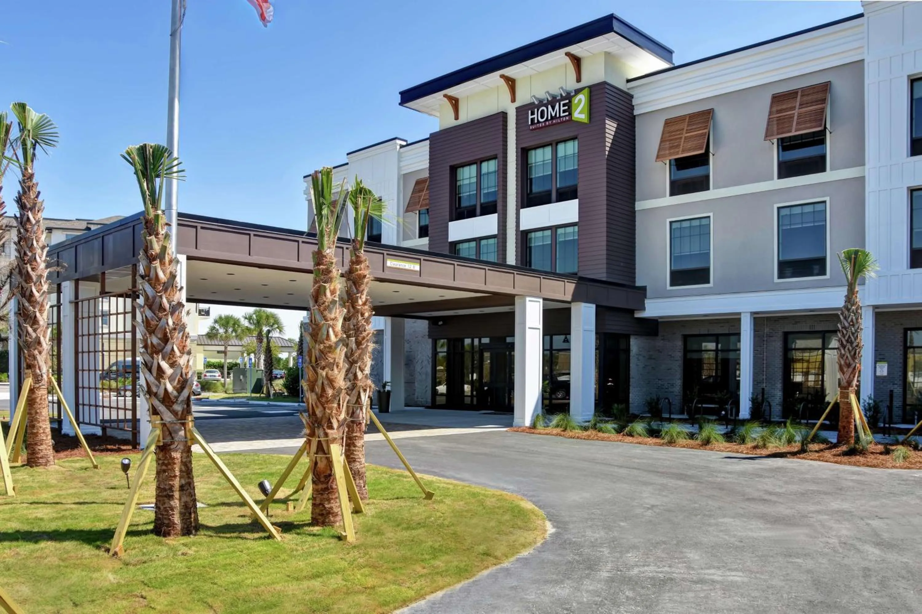 Property building in Home2 Suites By Hilton Jekyll Island