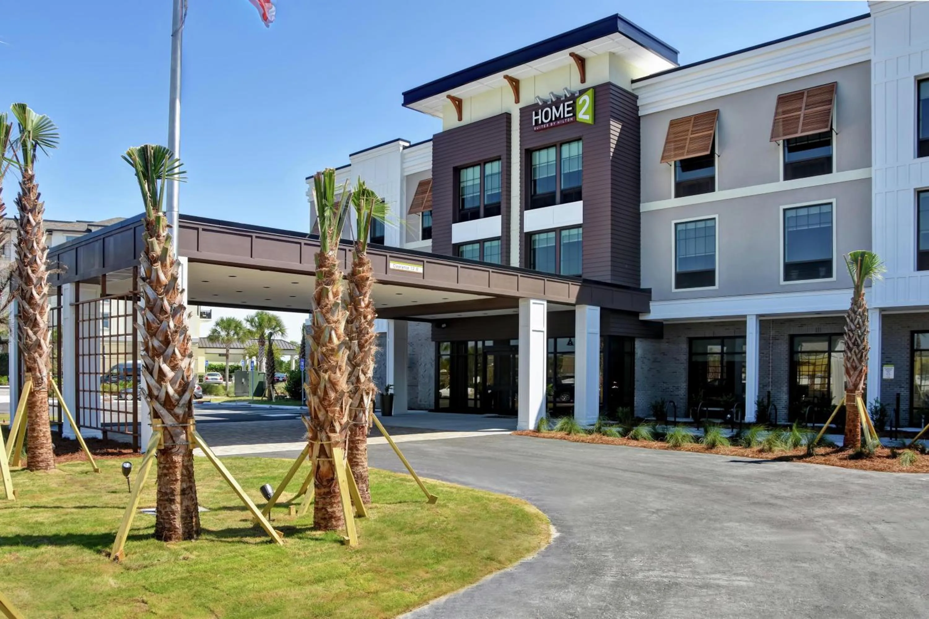 Property building in Home2 Suites By Hilton Jekyll Island