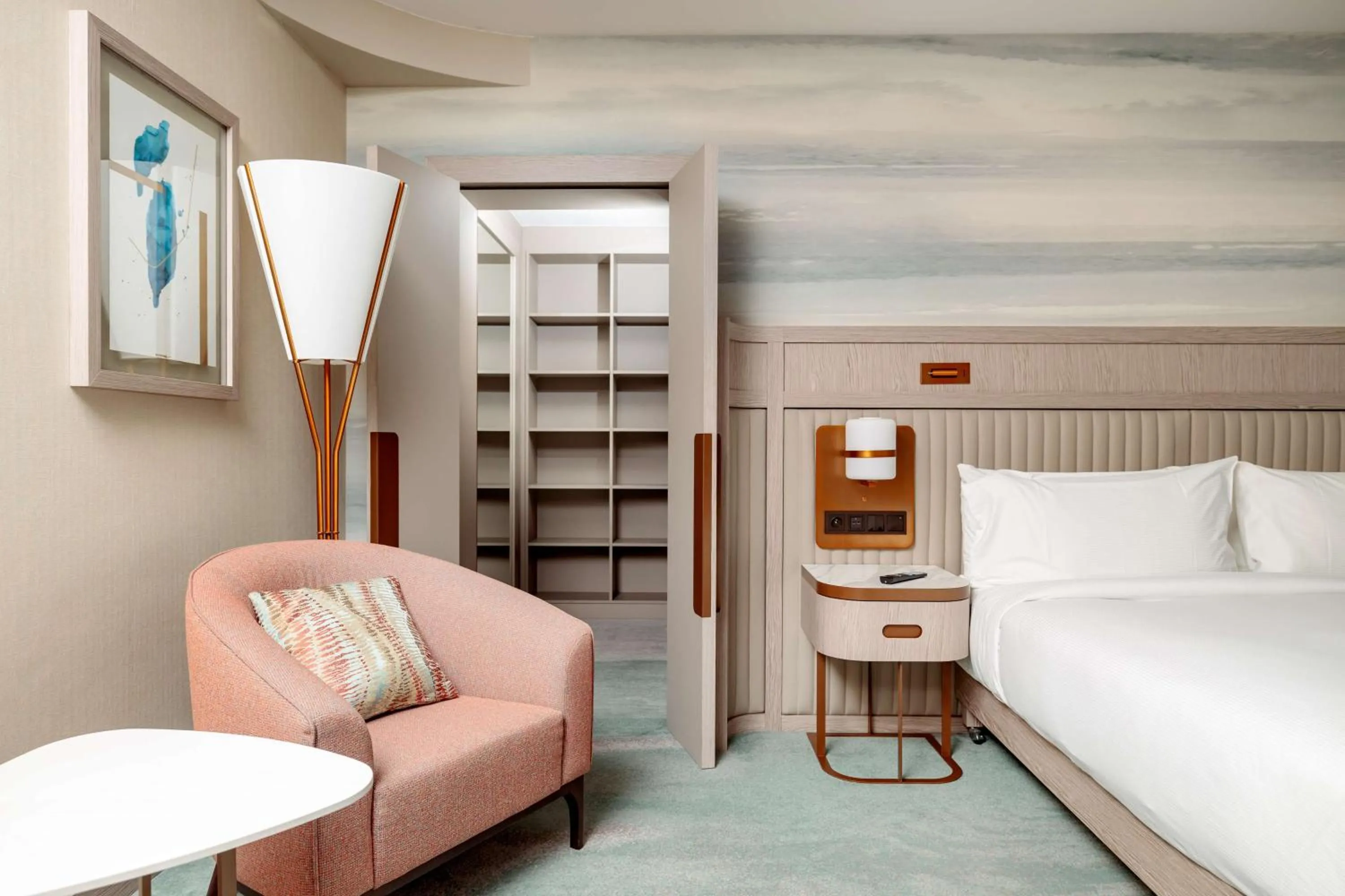 Living room, Bed in Hilton Swinoujscie Resort And Spa