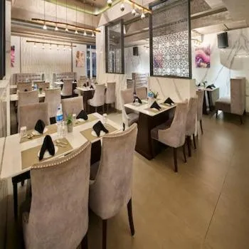 Property building in Enrise By Sayaji Rau Indore