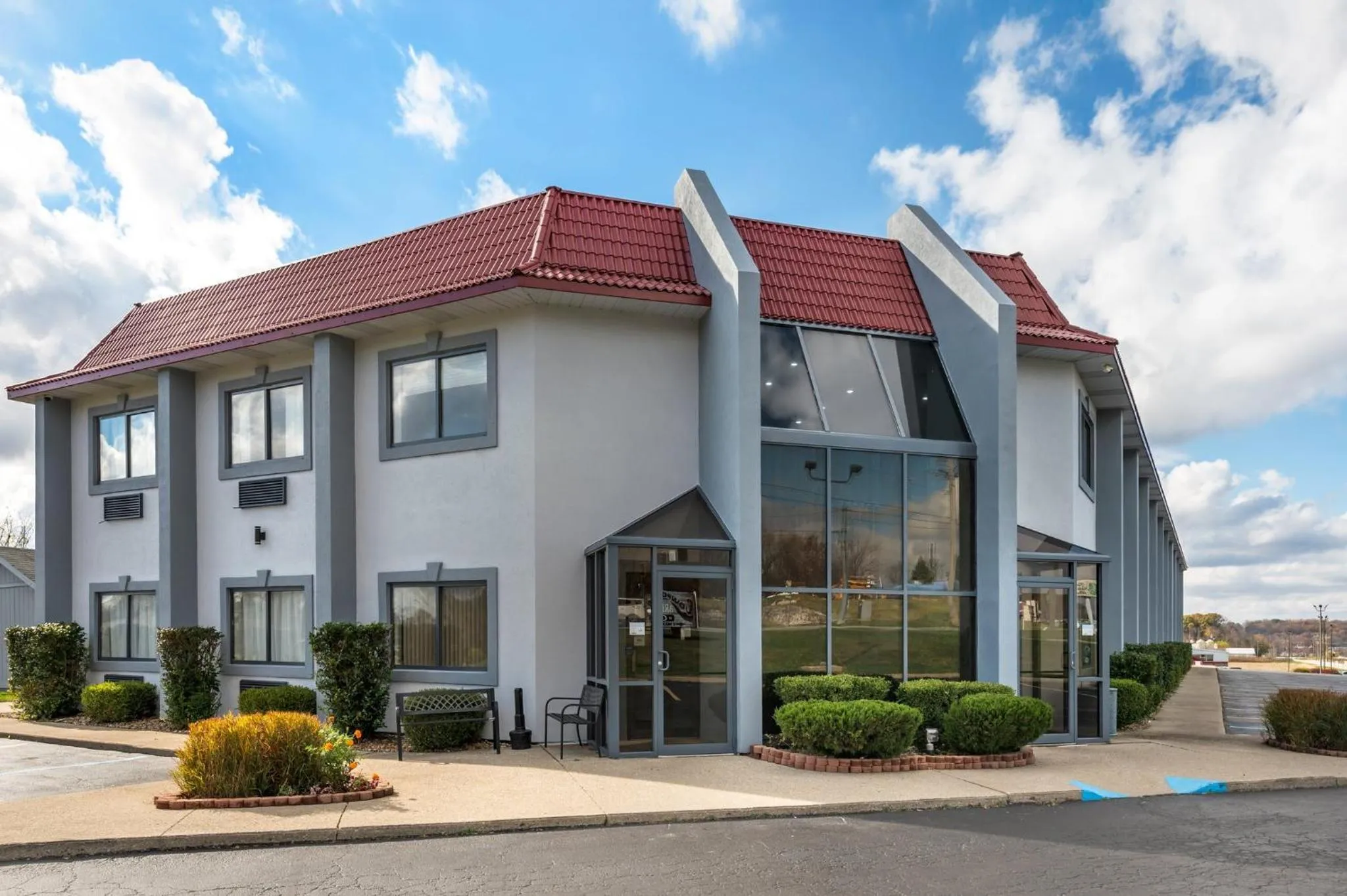 Property building in Red Roof Inn Greencastle South - Cloverdale